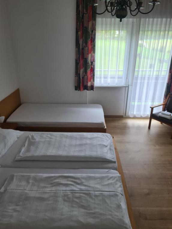 Budget Triple Room photo 3