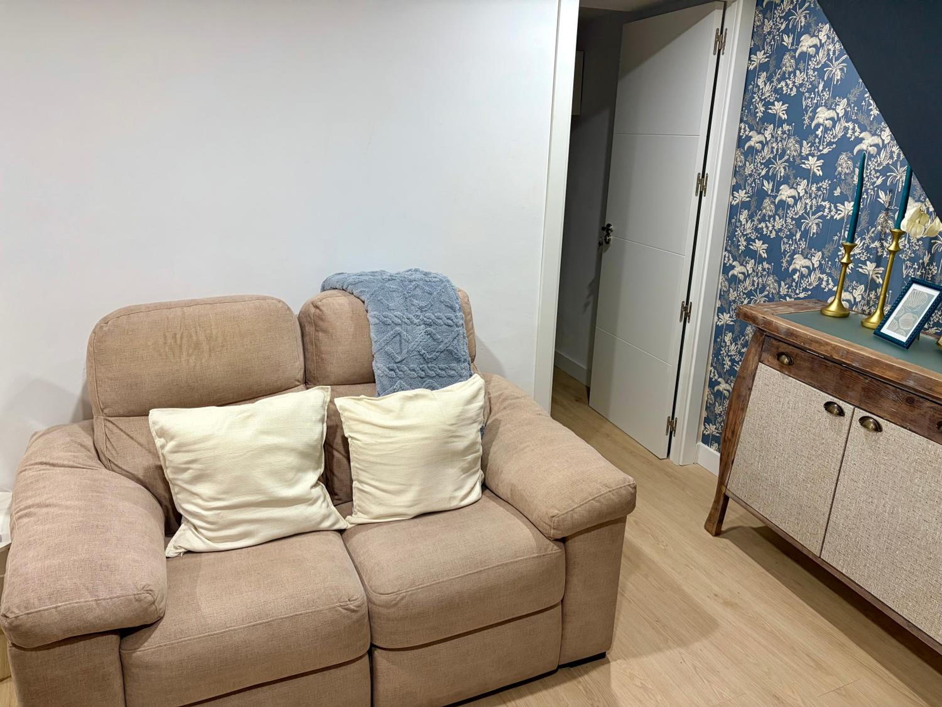 Two-Bedroom Deluxe Apartment