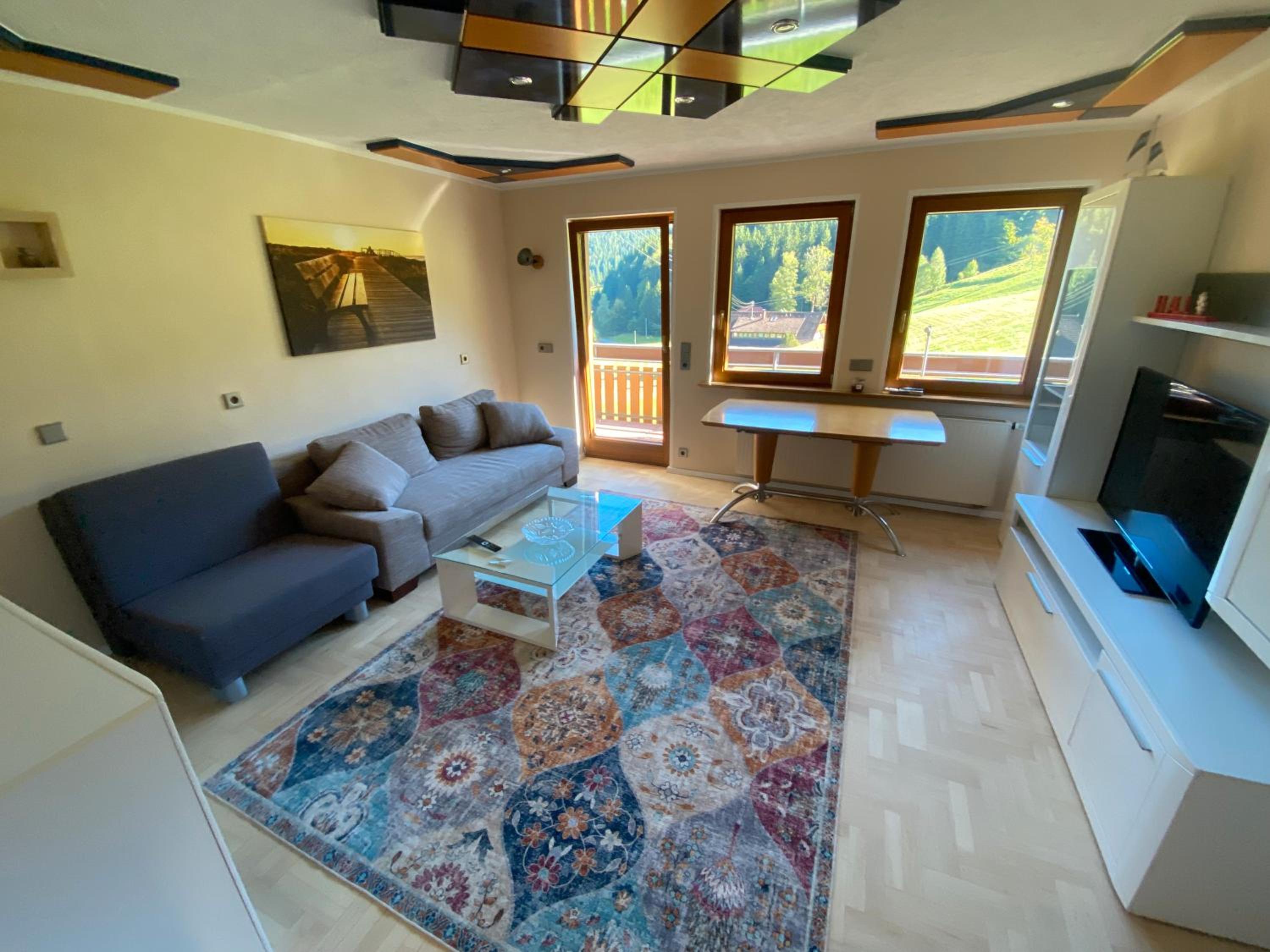 One-Bedroom Apartment with Garden View