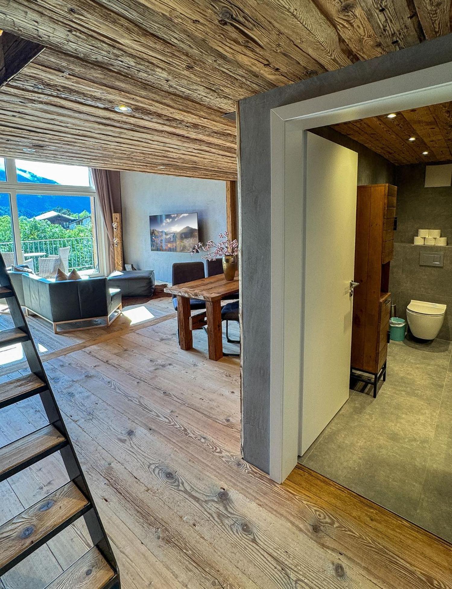One-Bedroom Loft Apartment with Balcony