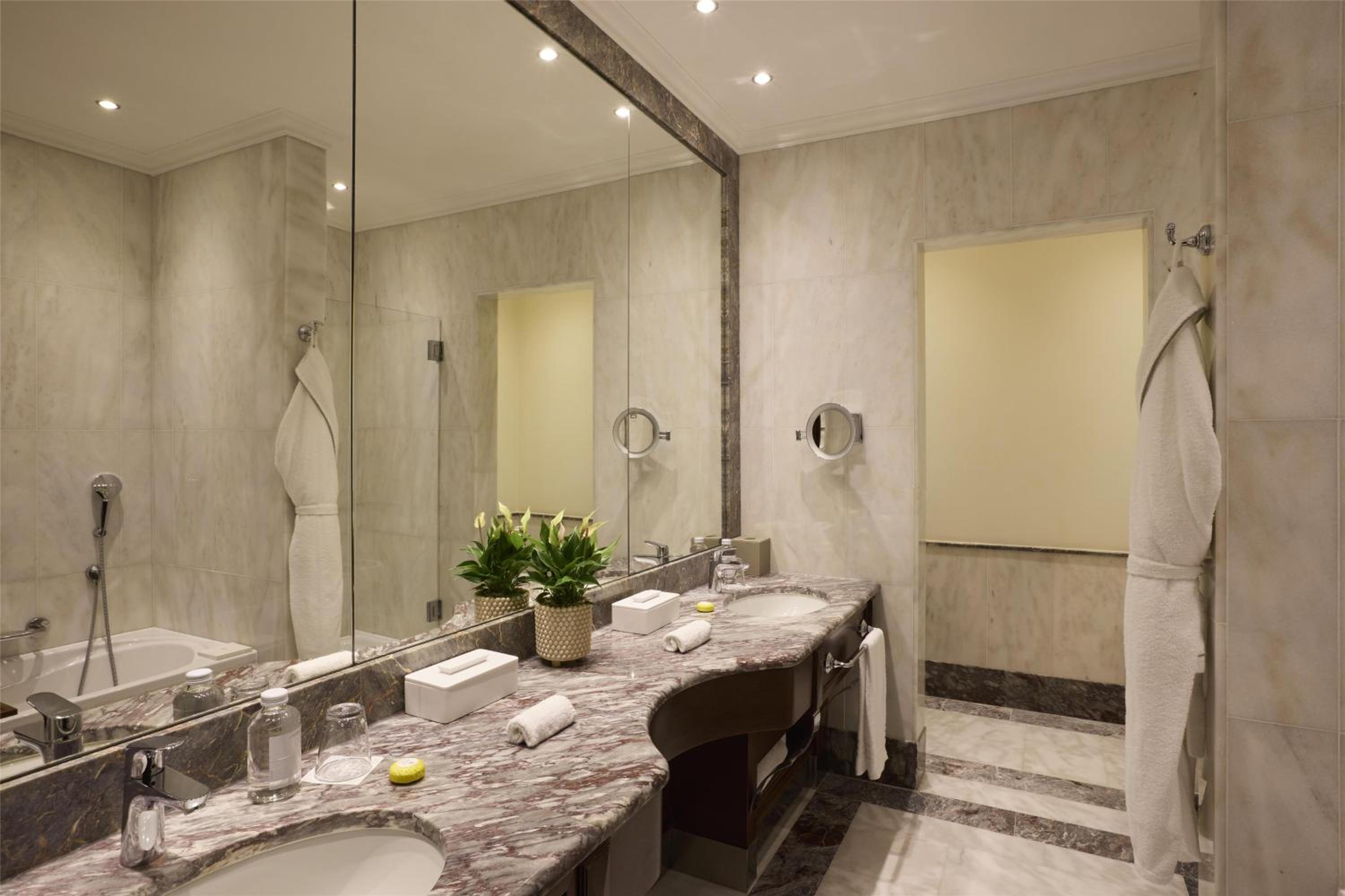 Junior Suite with Balcony and Piazza View