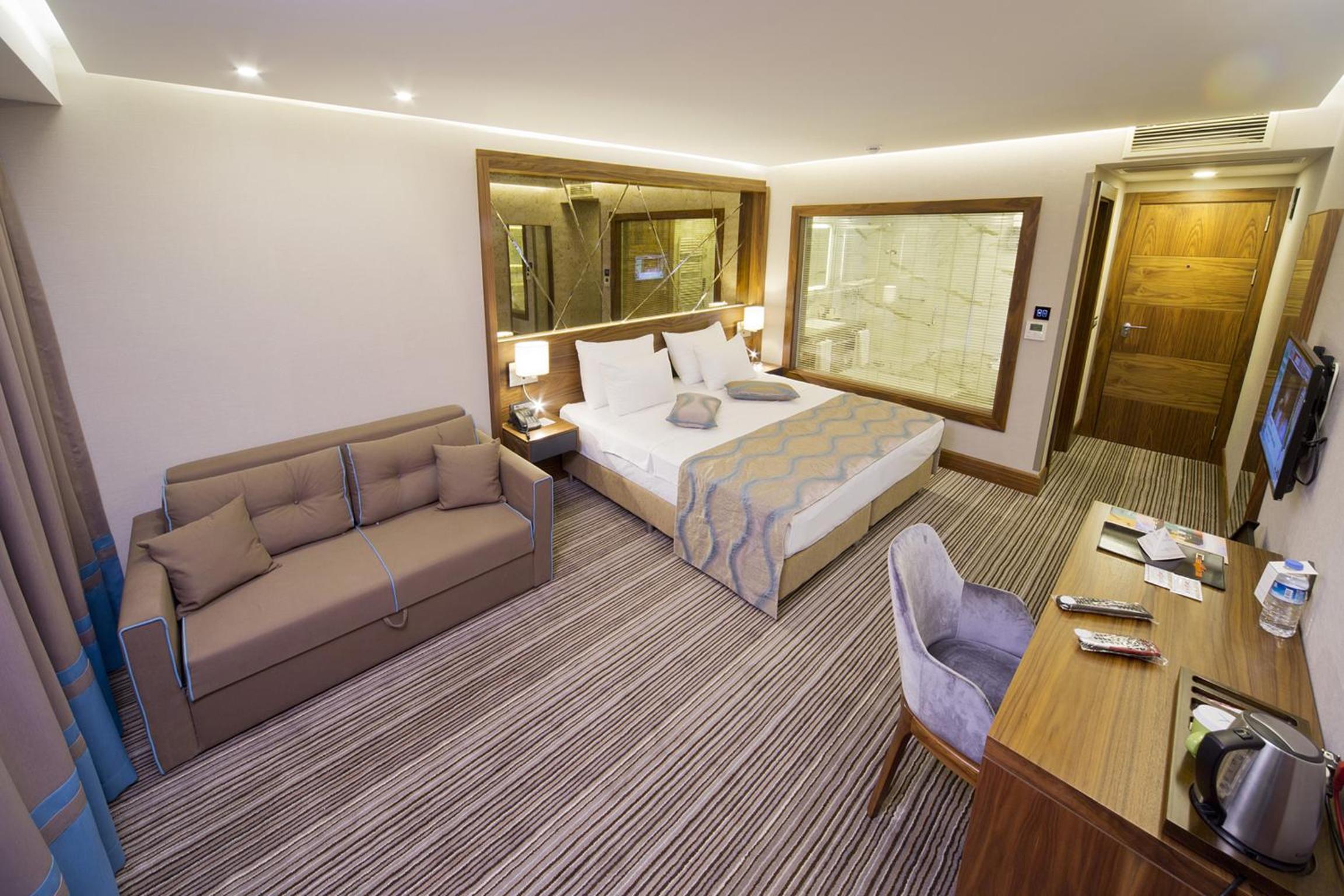 Quadruple Room - Photo 4