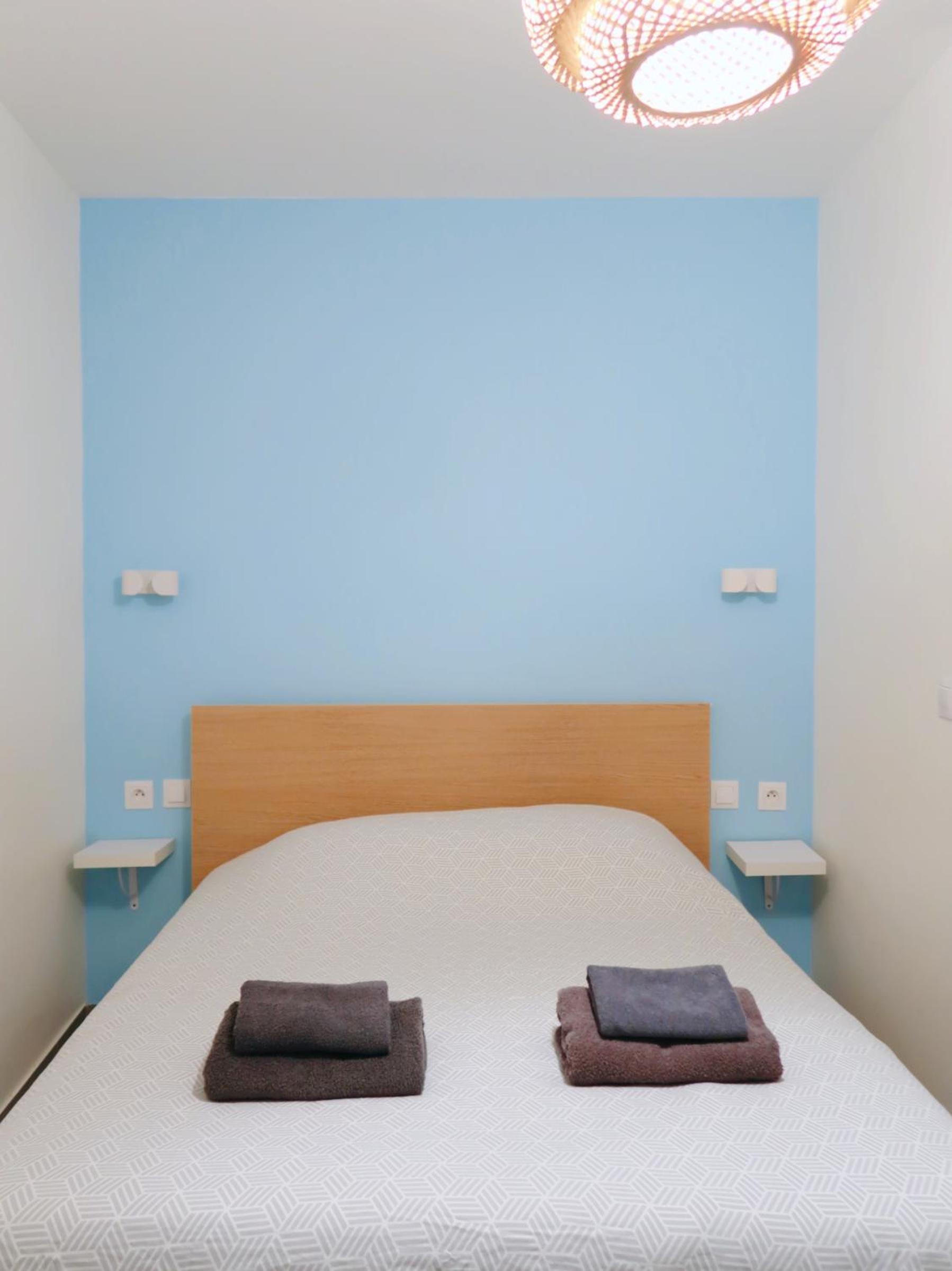 One-Bedroom Apartment photo 3