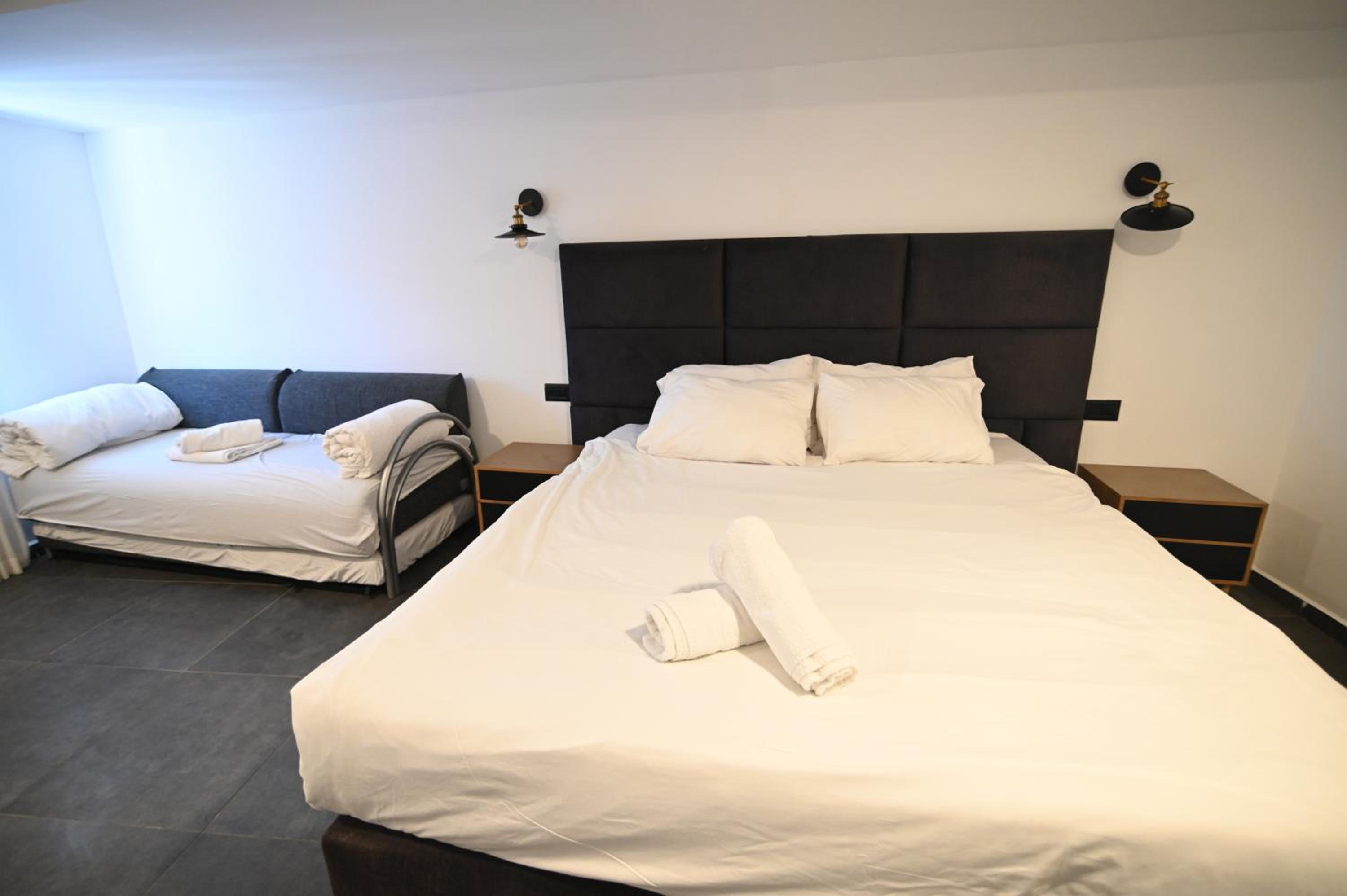 King Studio with Sofa Bed photo 1