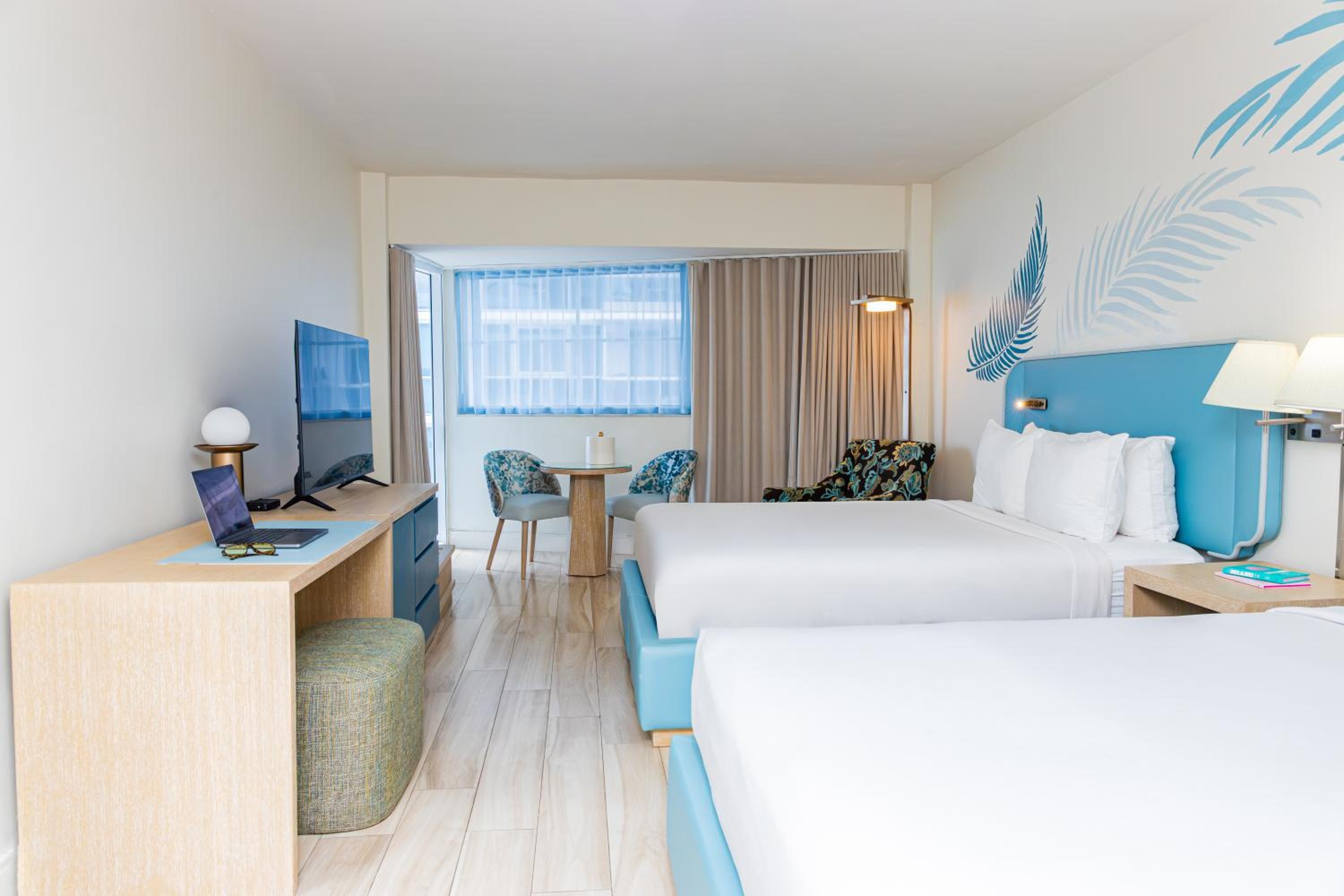 Deluxe Part Ocean View Double Queen