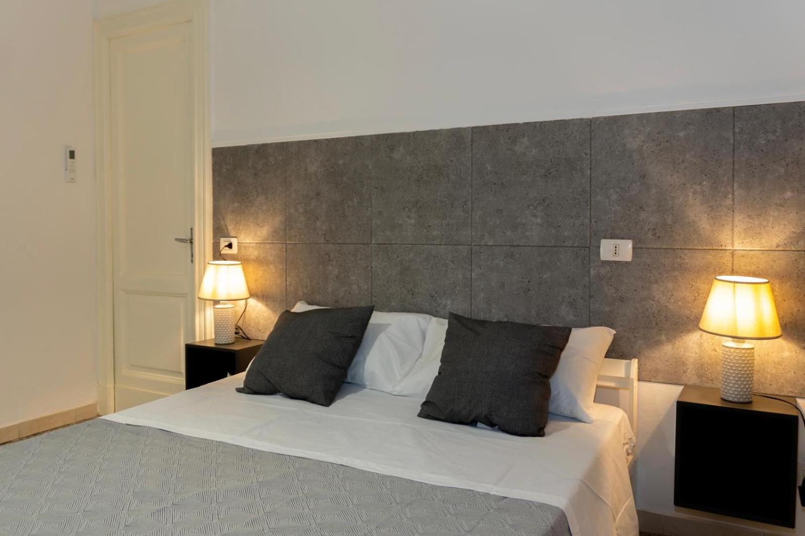 Double Room with Private External Bathroom