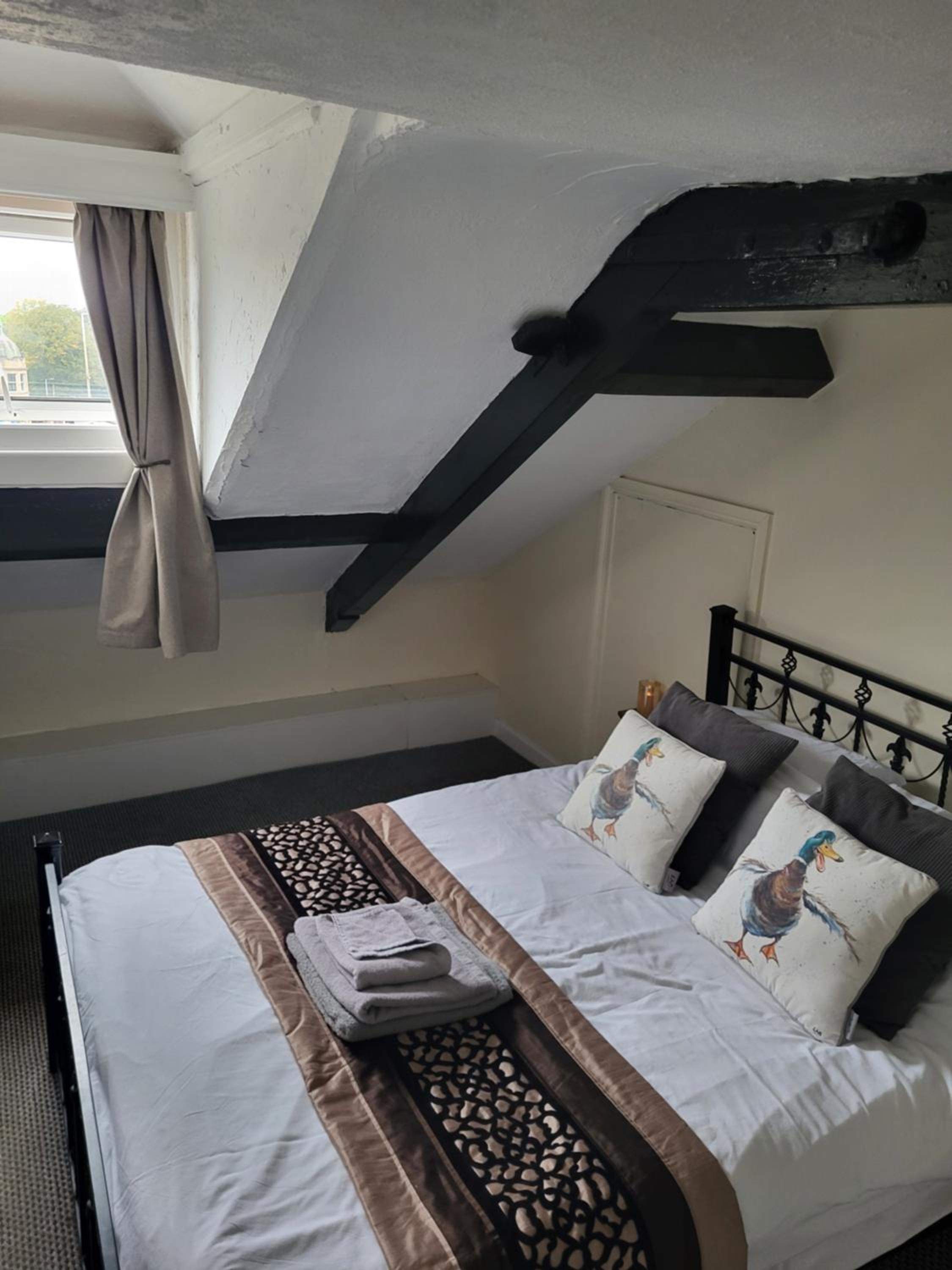 Economy Single Room