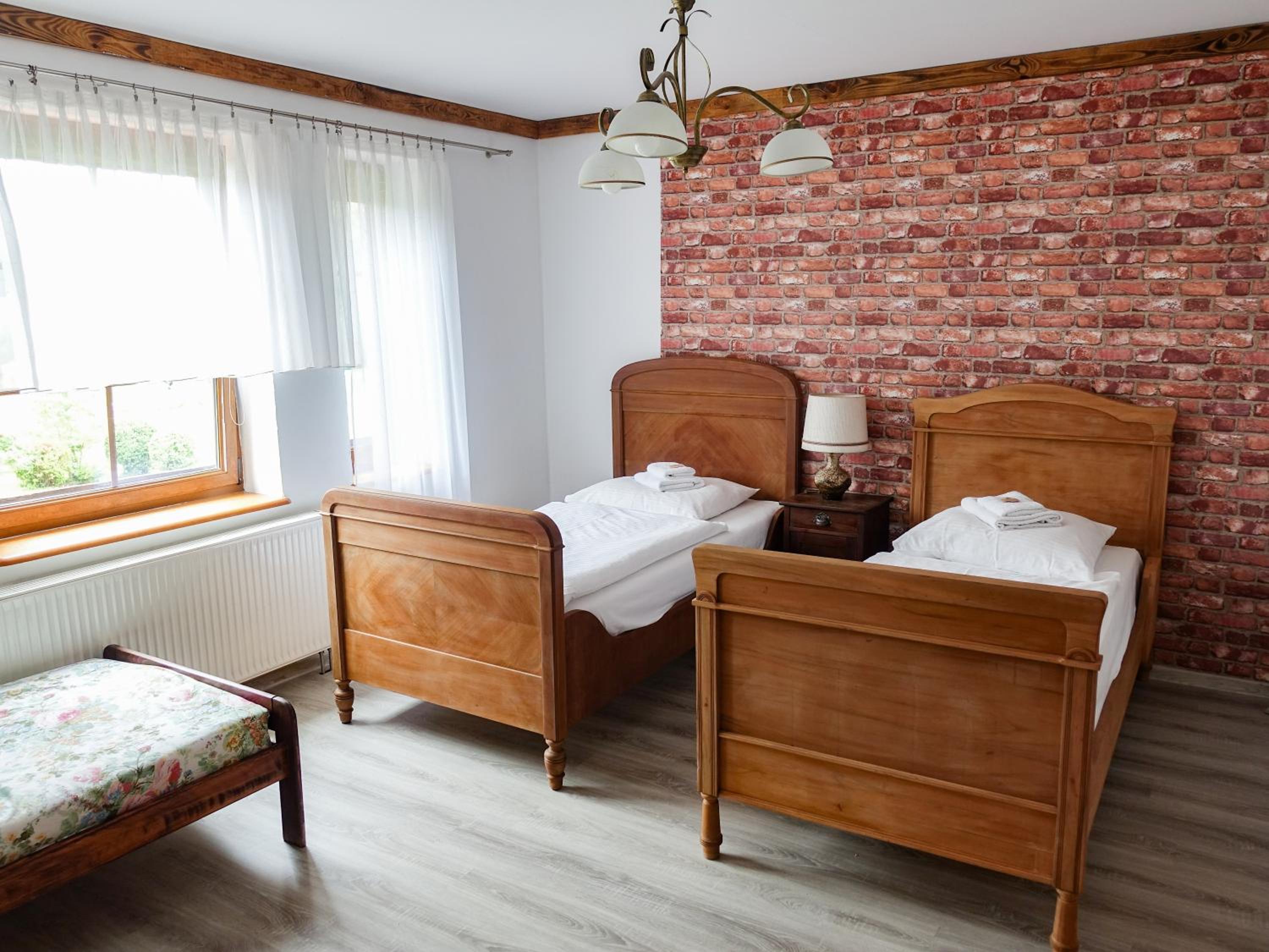 Large Double Room photo 2