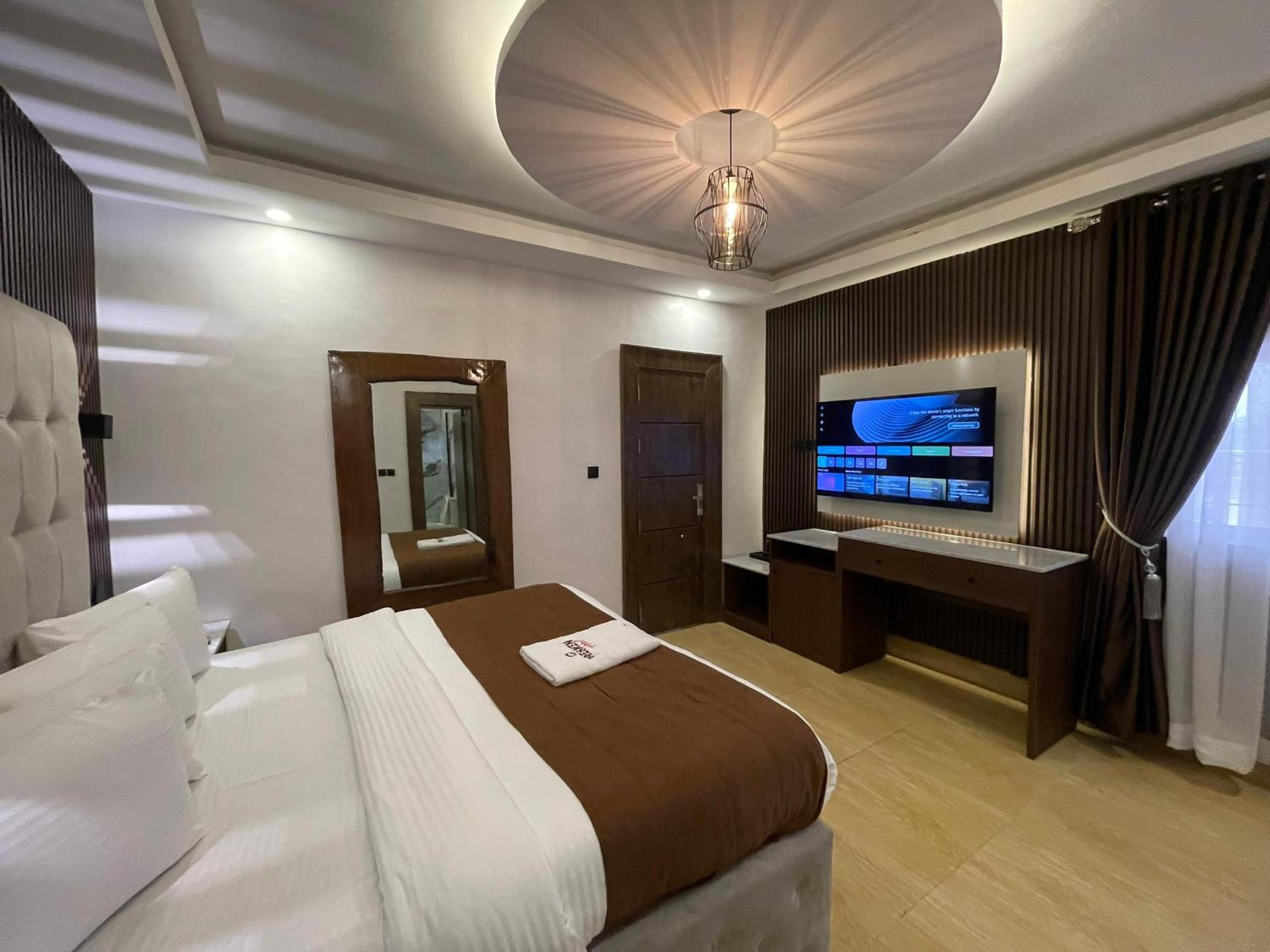 King Room
