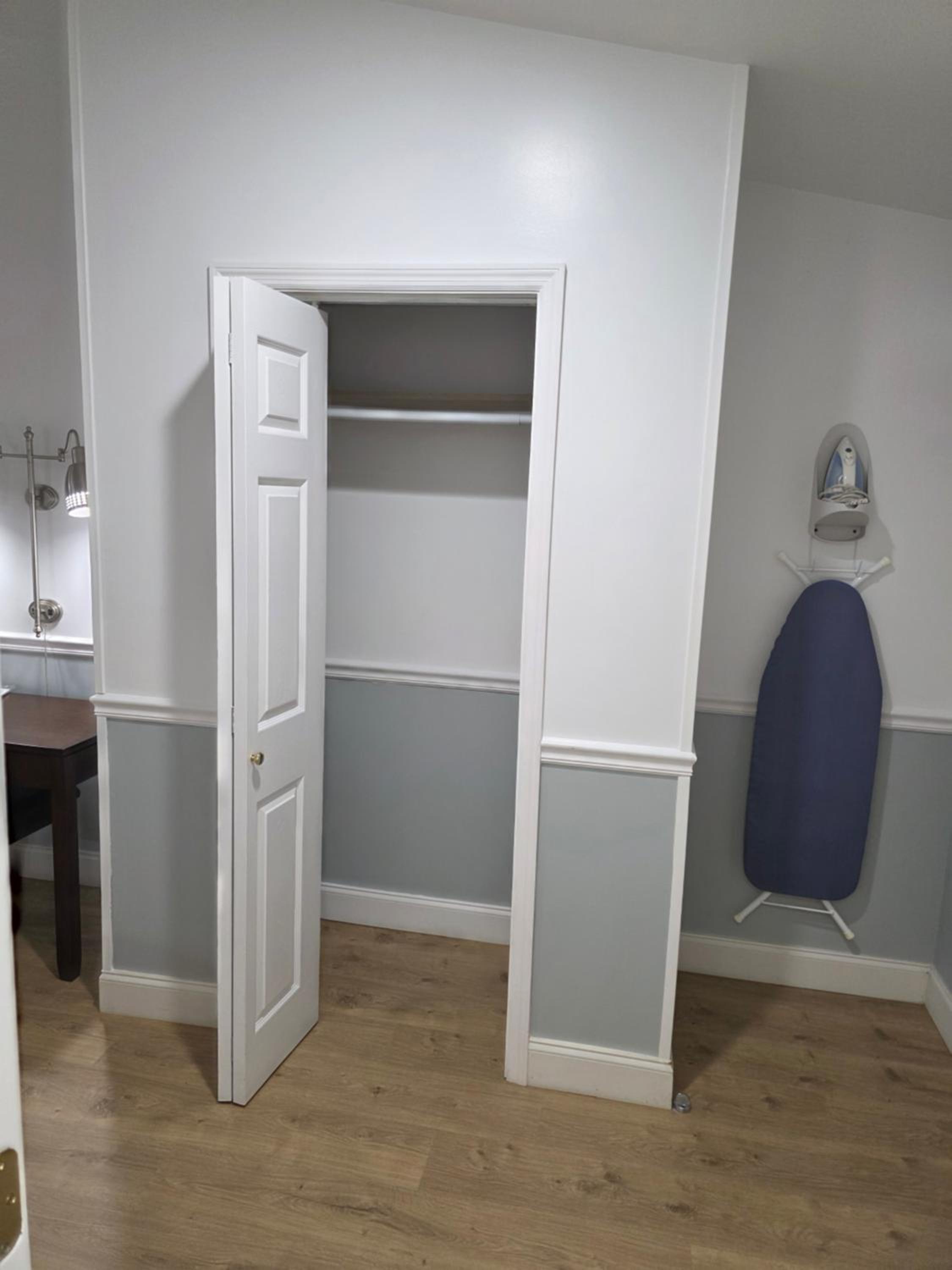 Deluxe Queen Room with Two Queen Beds photo 3