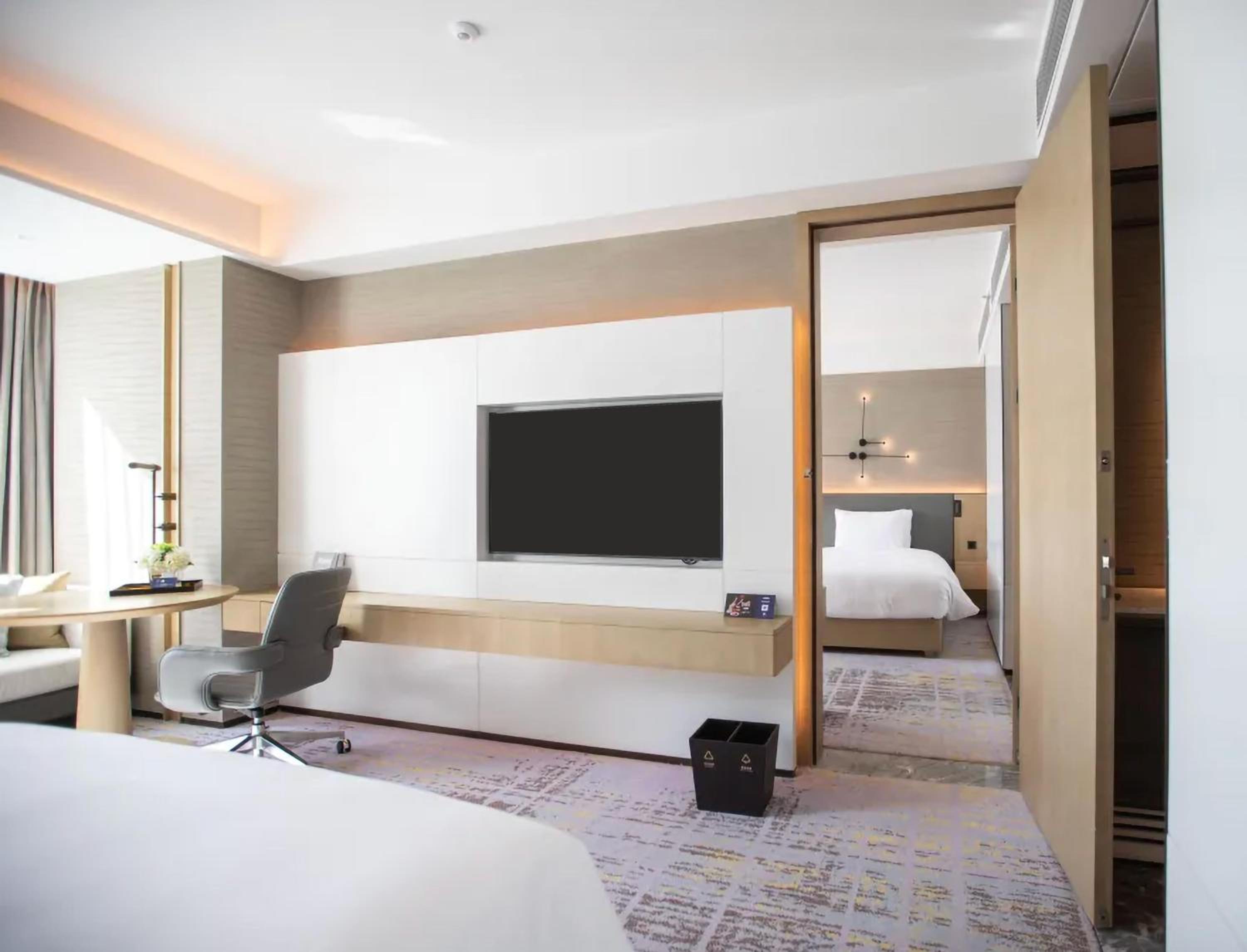 Family Connecting Rooms