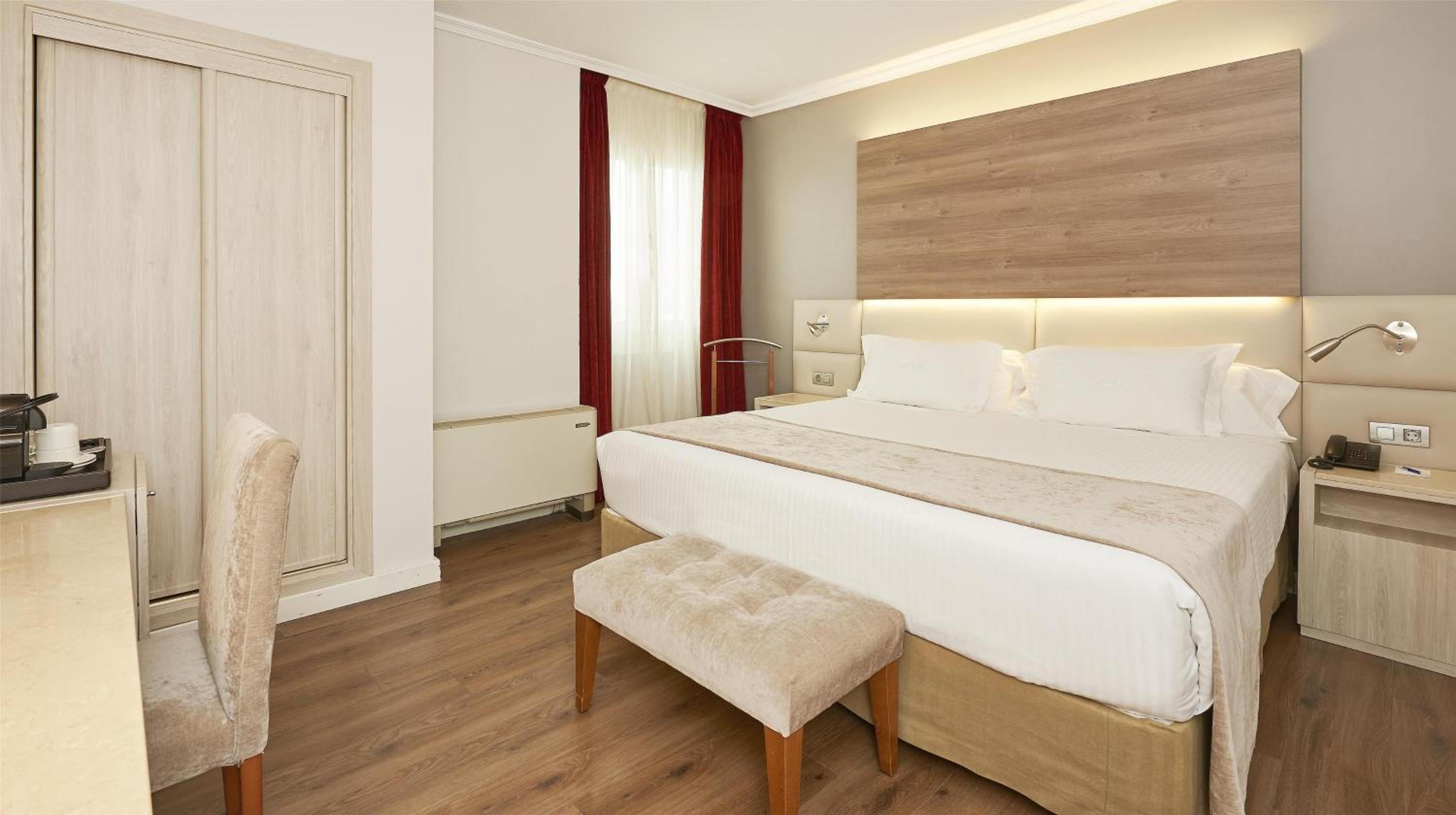 Superior Room - Photo 5