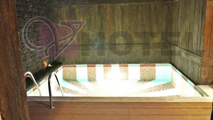 Suite with Private Pool photo 3