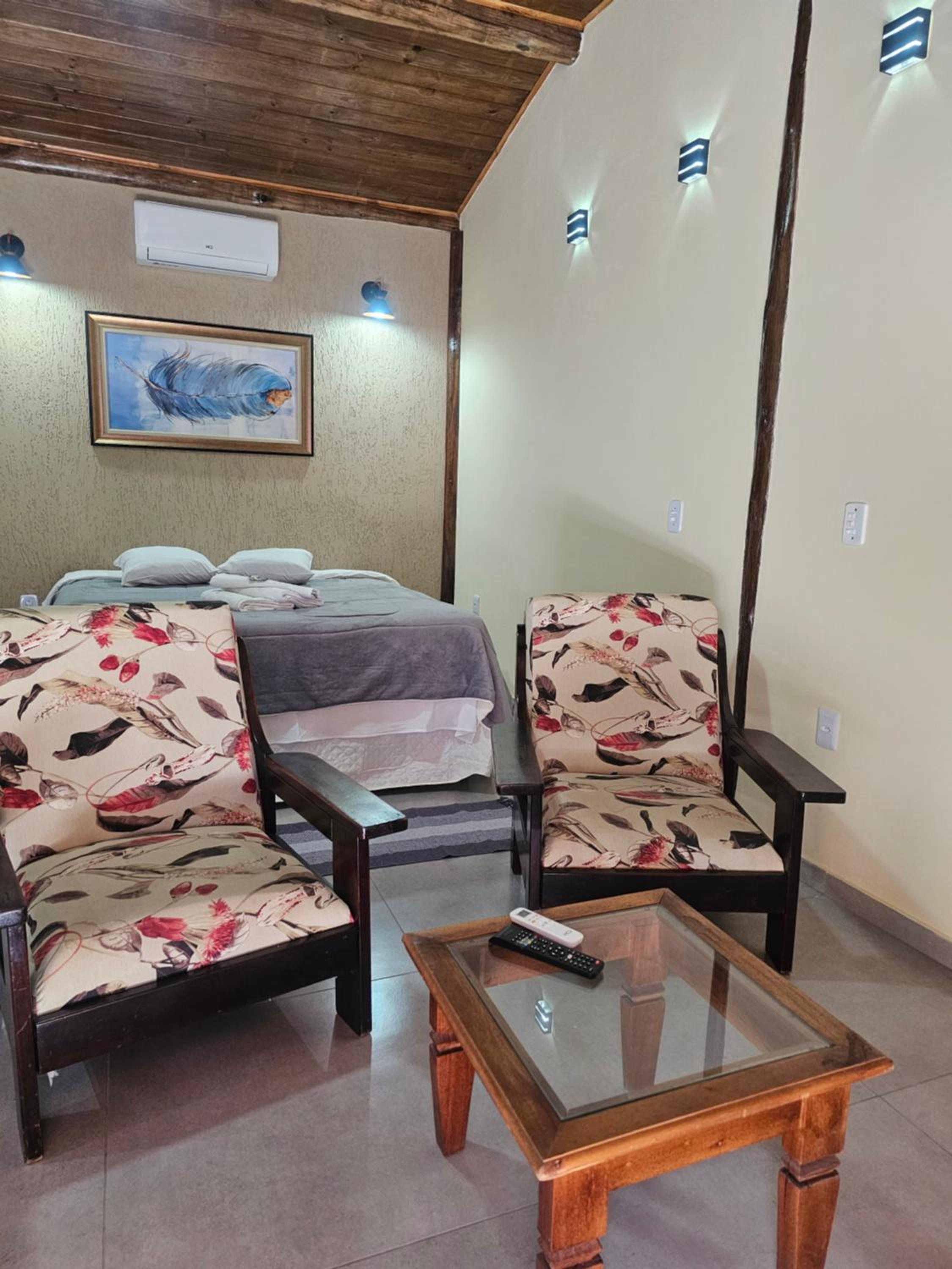 One-Bedroom Chalet - Photo 5