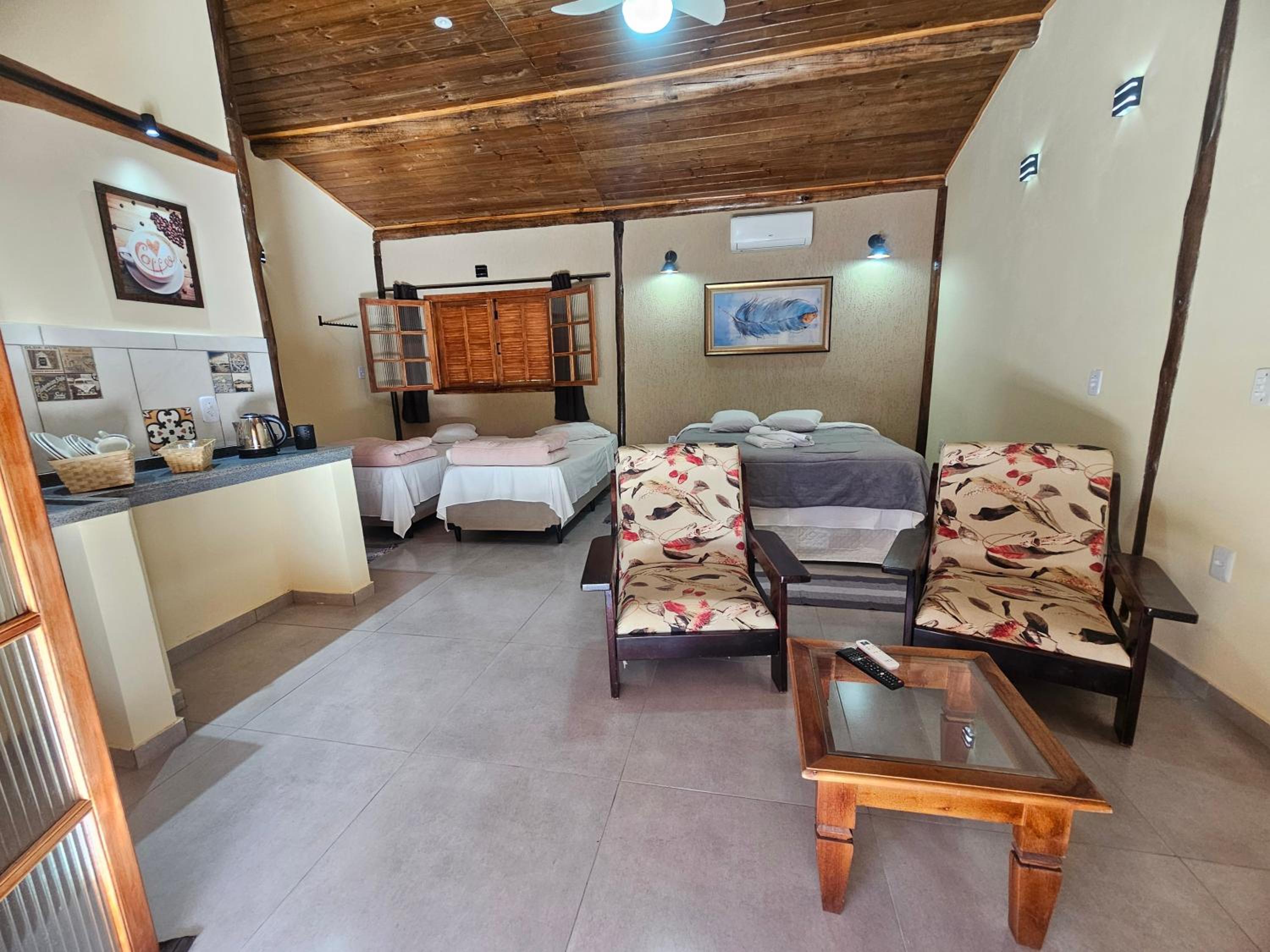 One-Bedroom Chalet - Photo 11