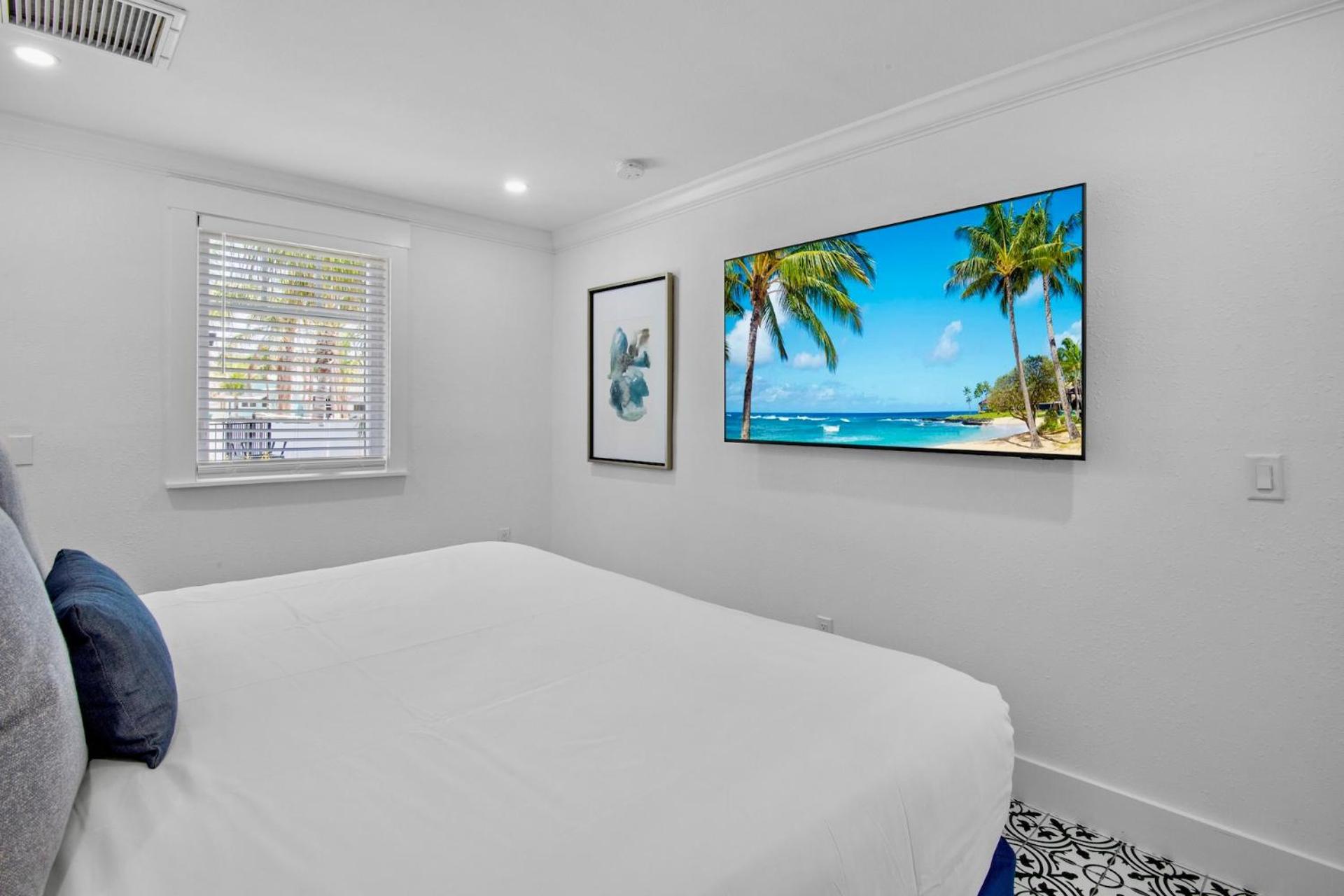 Deluxe King Suite