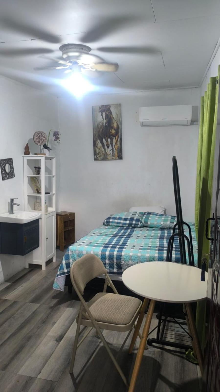 Economy Double Room photo 1