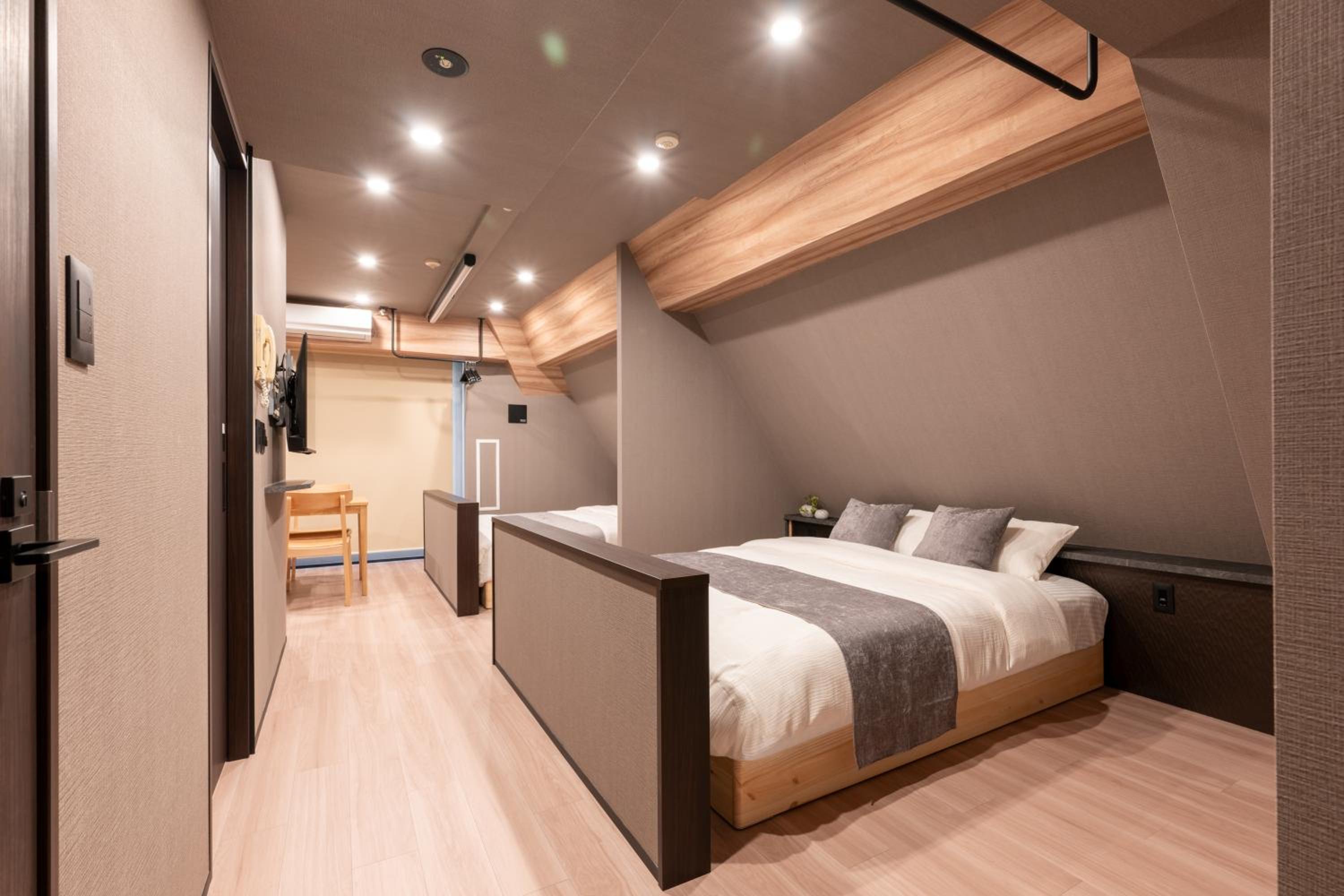 Superior Queen Room with Two Queen Beds photo 3