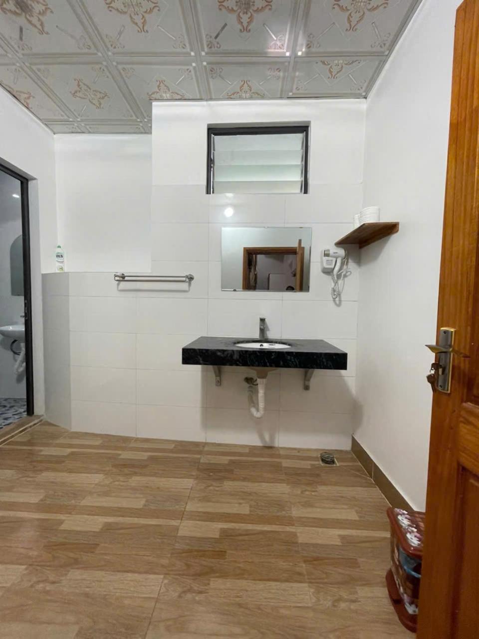 Mixed Dormitory Room