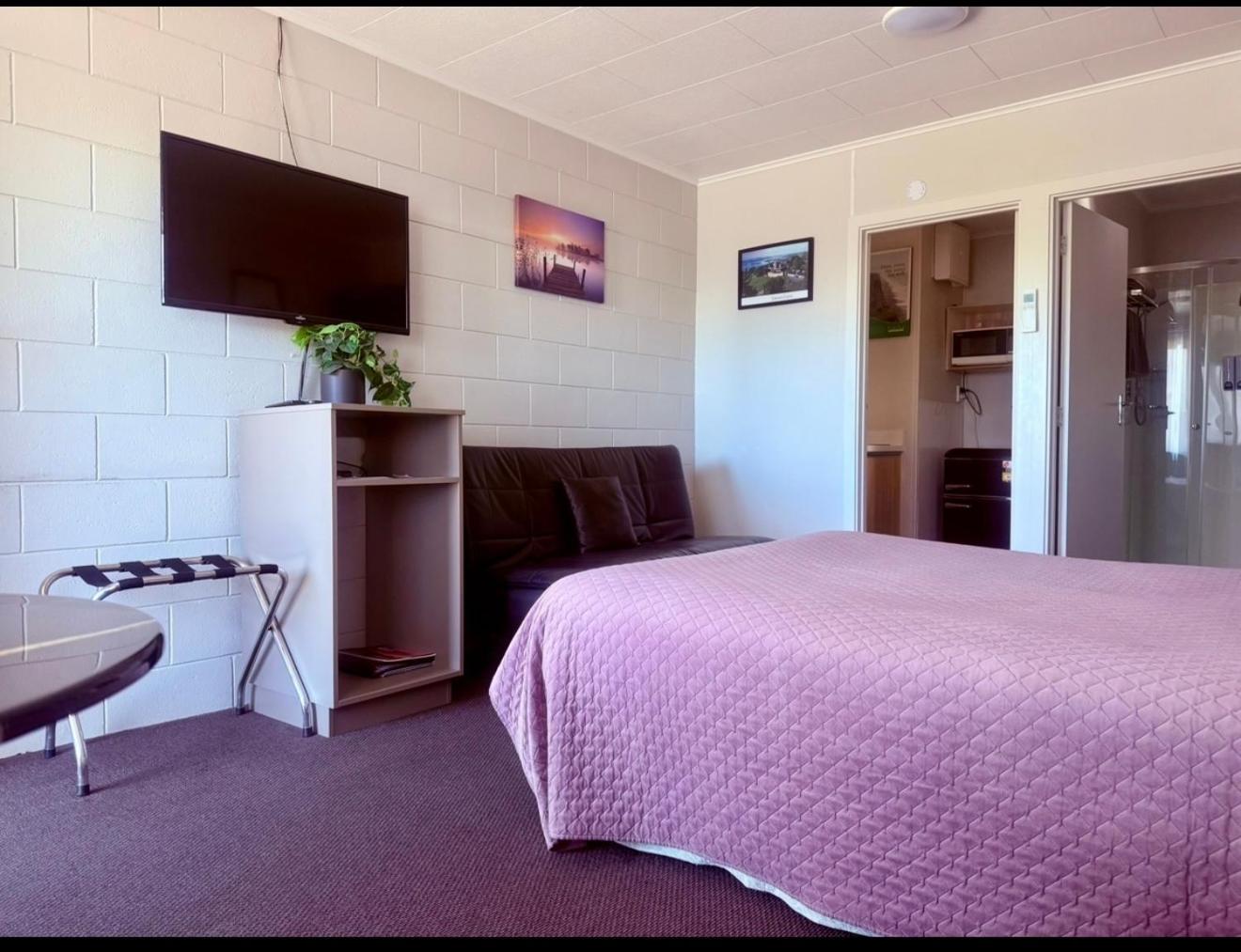 Double Room - Photo 4