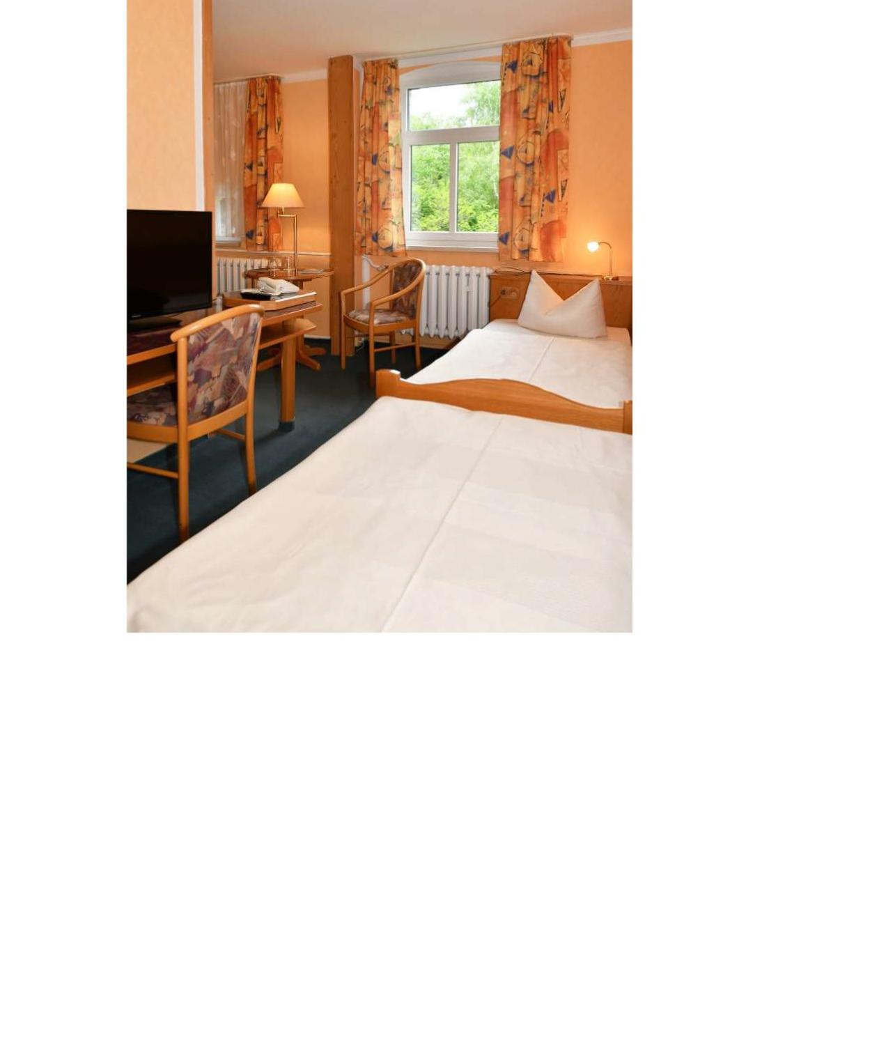 Budget Twin Room