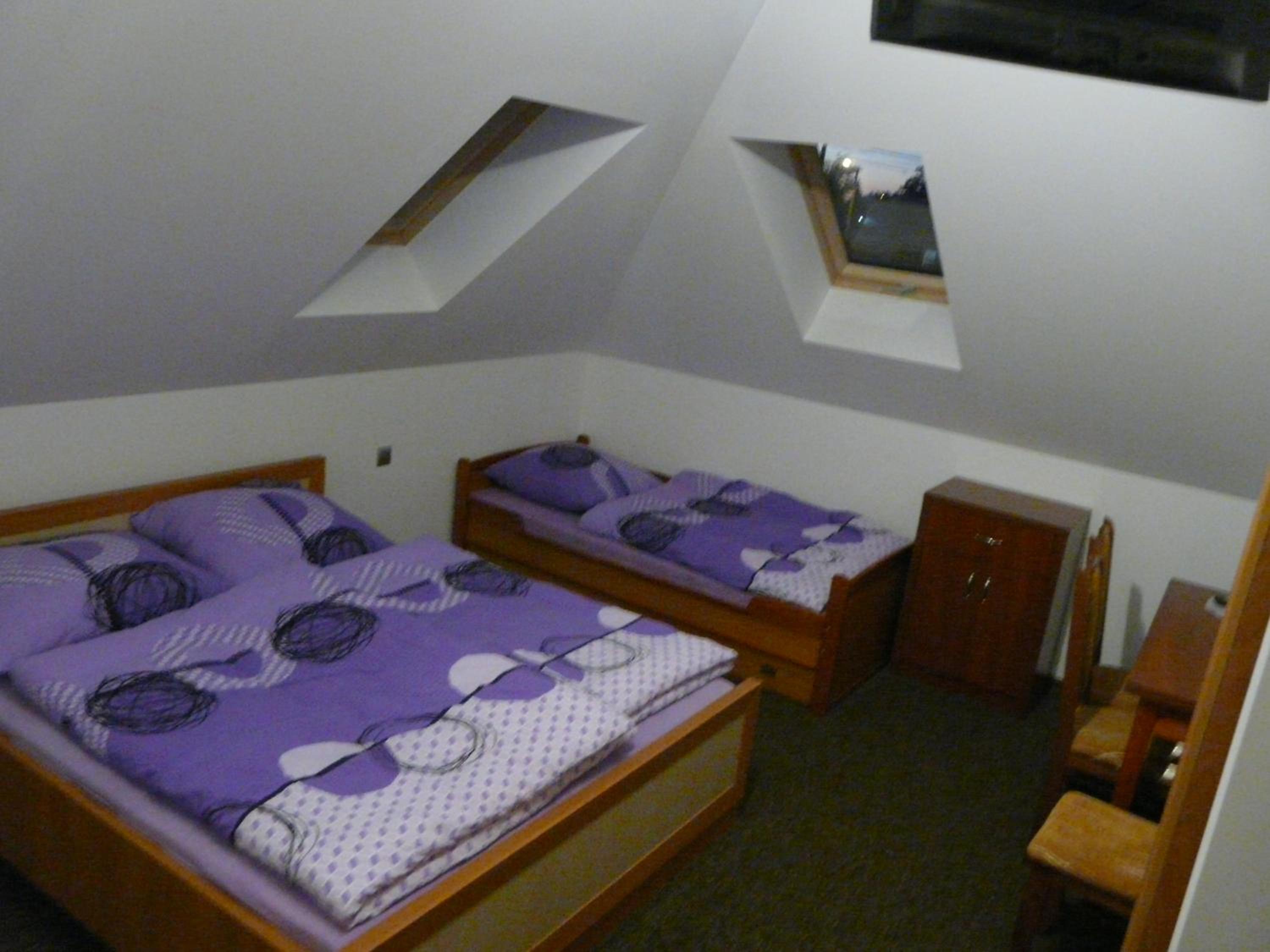 Triple Room with Bathroom photo 2