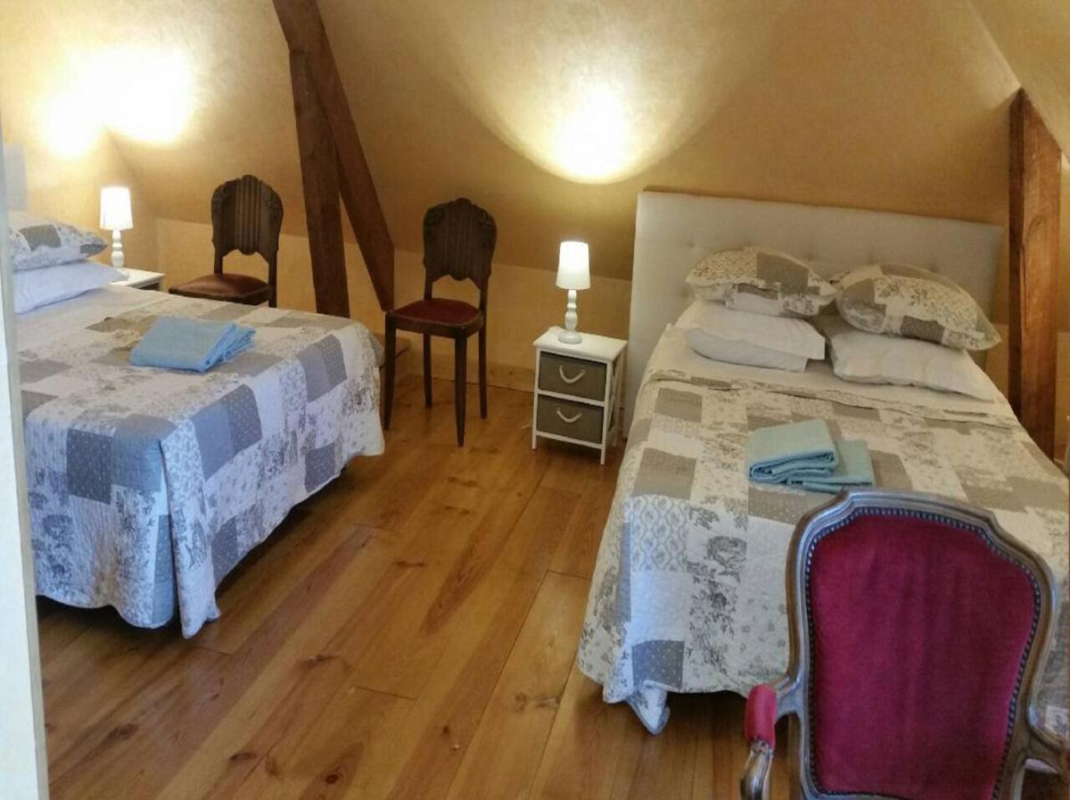 Double Room with Private Bathroom photo 3