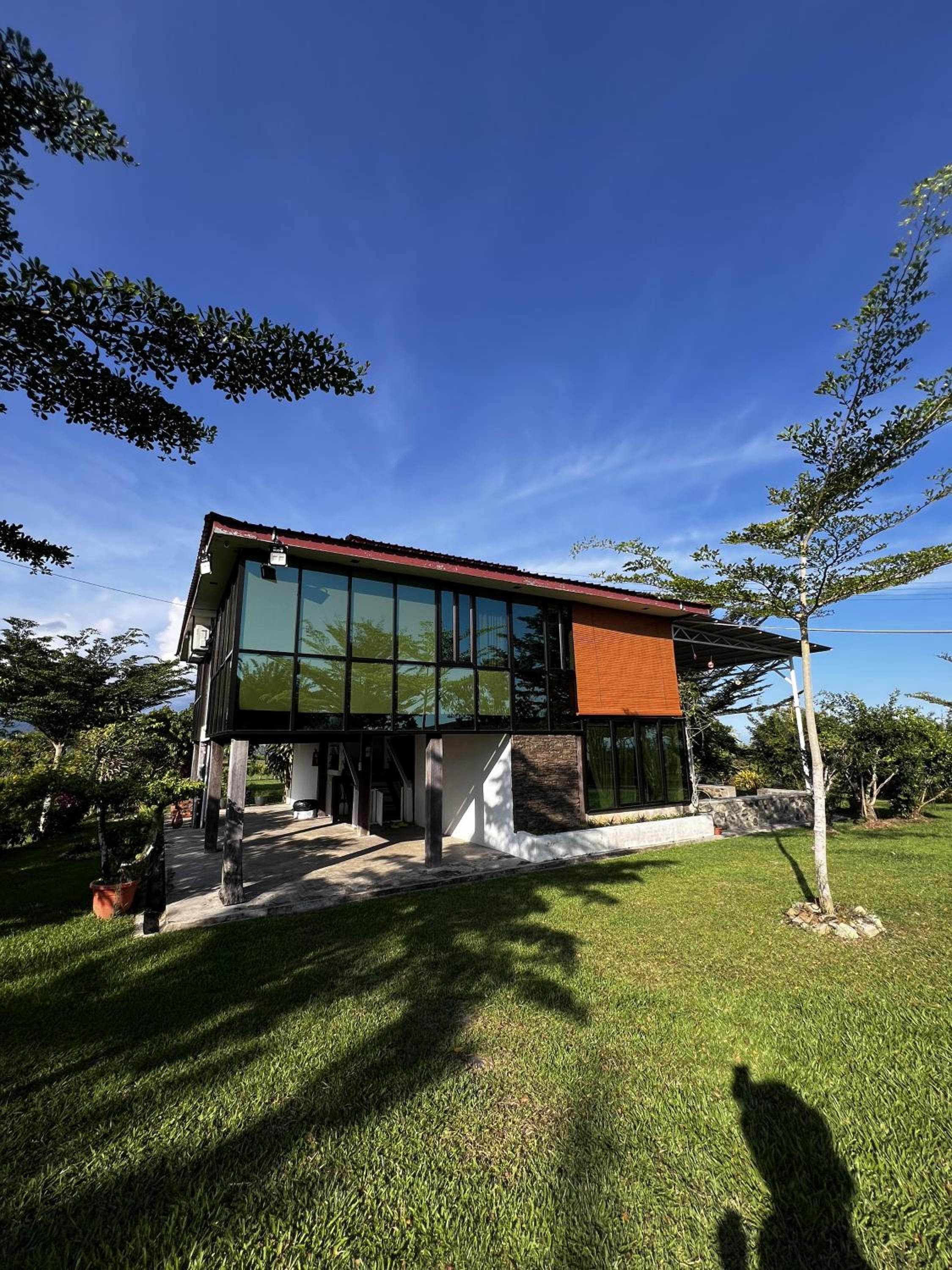 Deluxe Bungalow with Garden View photo 1