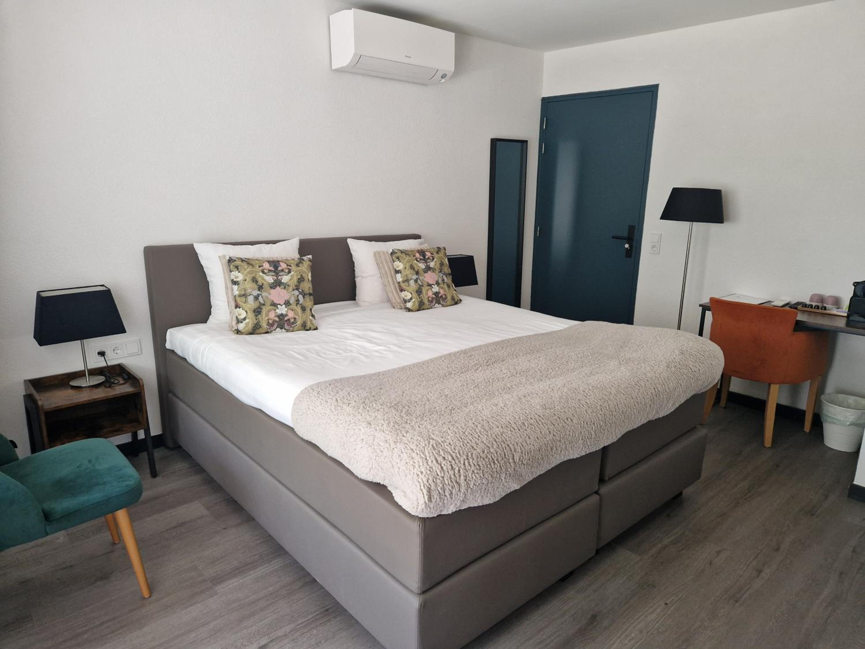 Double Room with Balcony photo 1