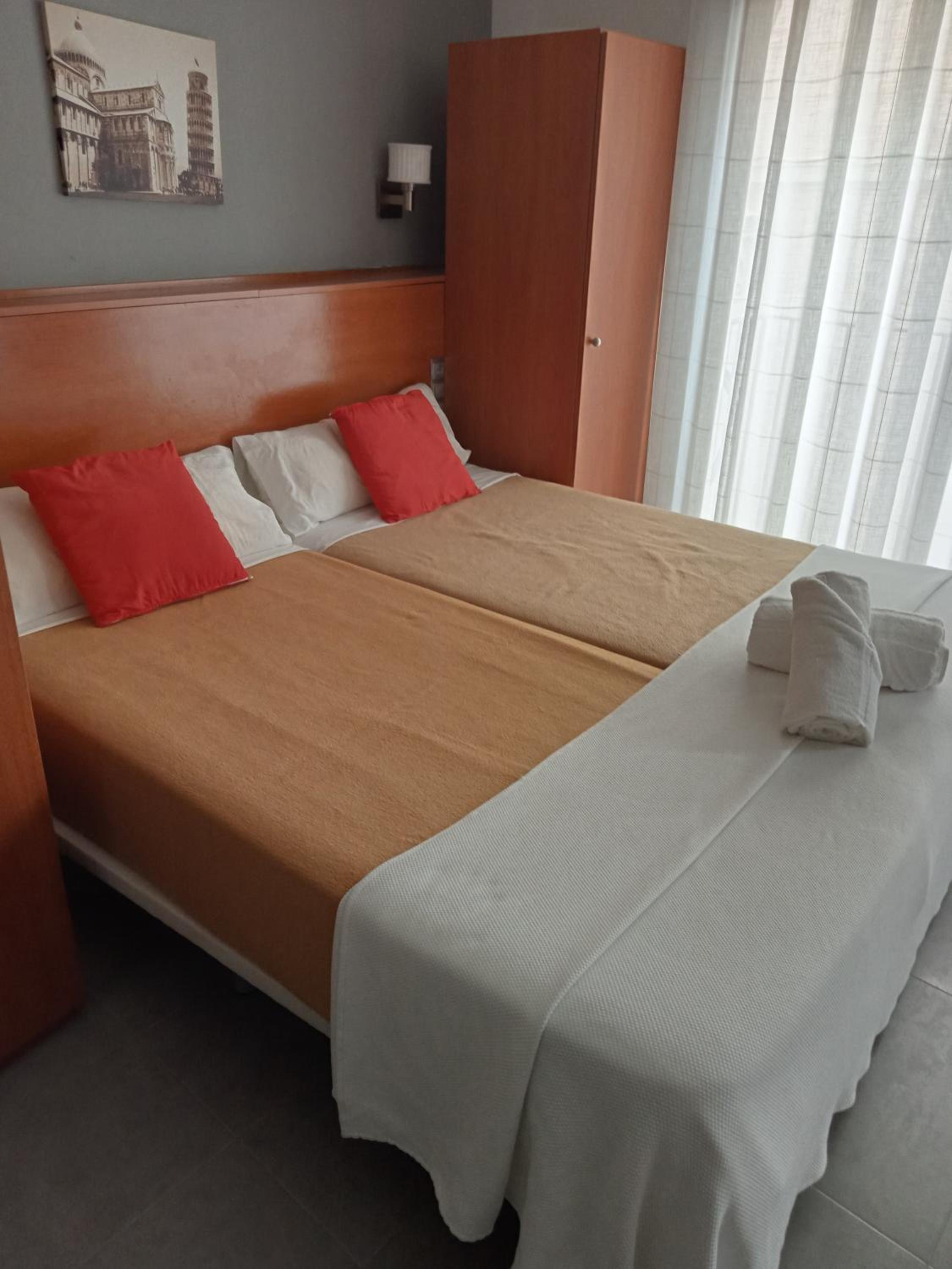 Studio Apartment with Balcony