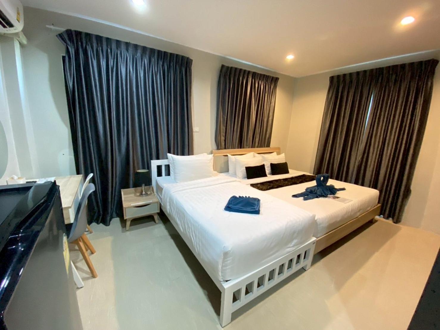 Deluxe Family Room photo 2