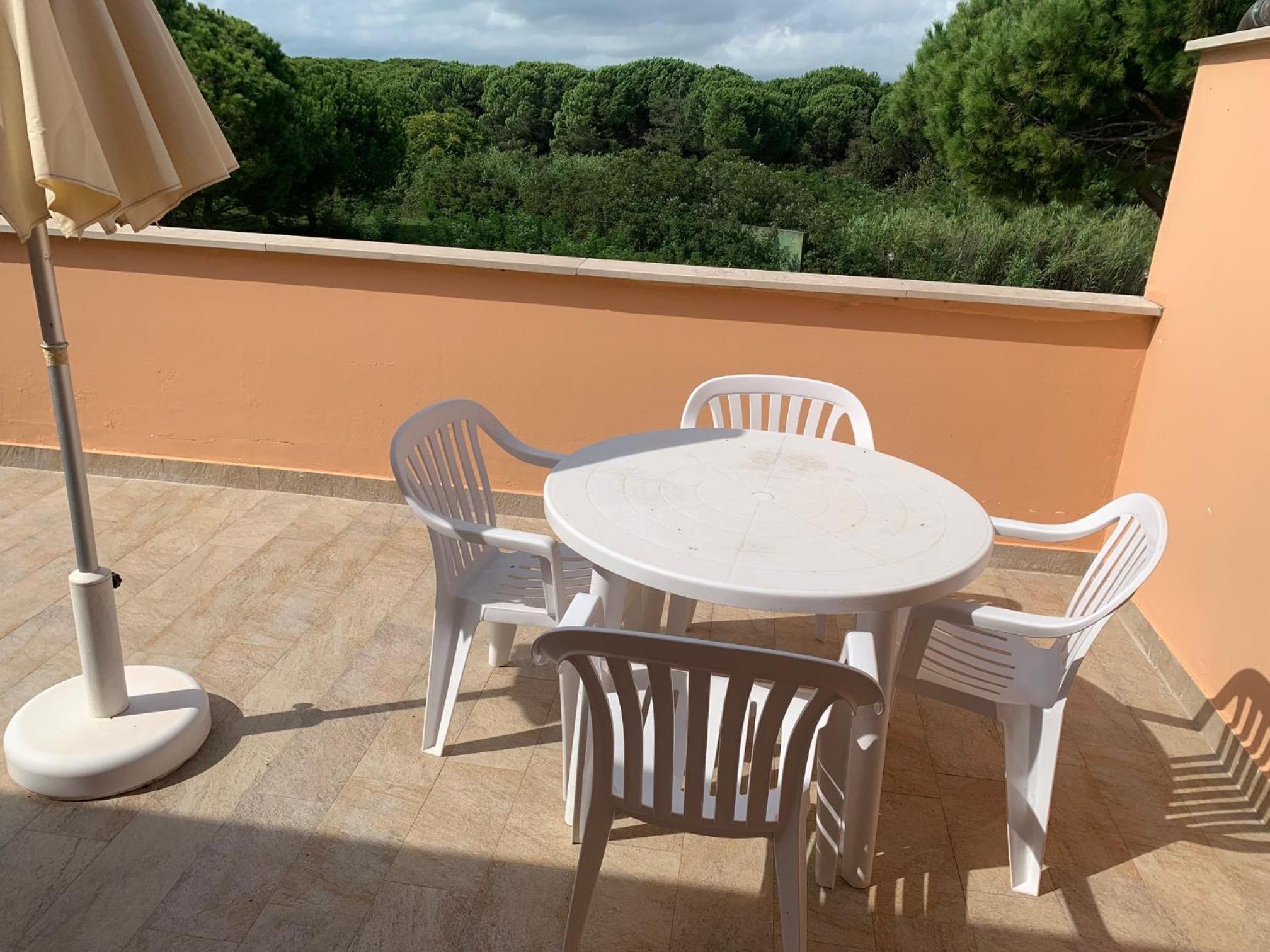 Two-Bedroom Apartment with Balcony and Terrace photo 2