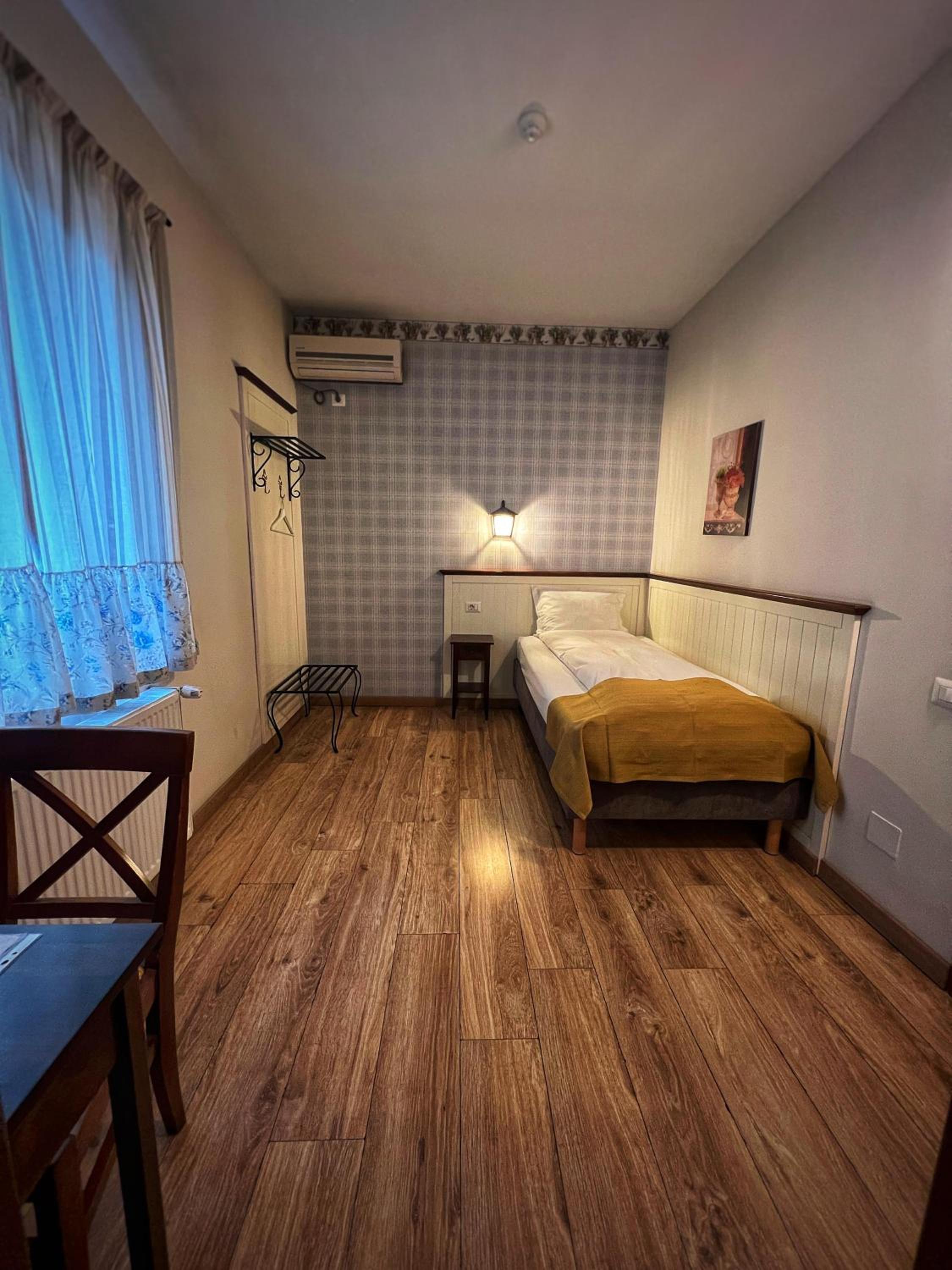 Single Room photo 1