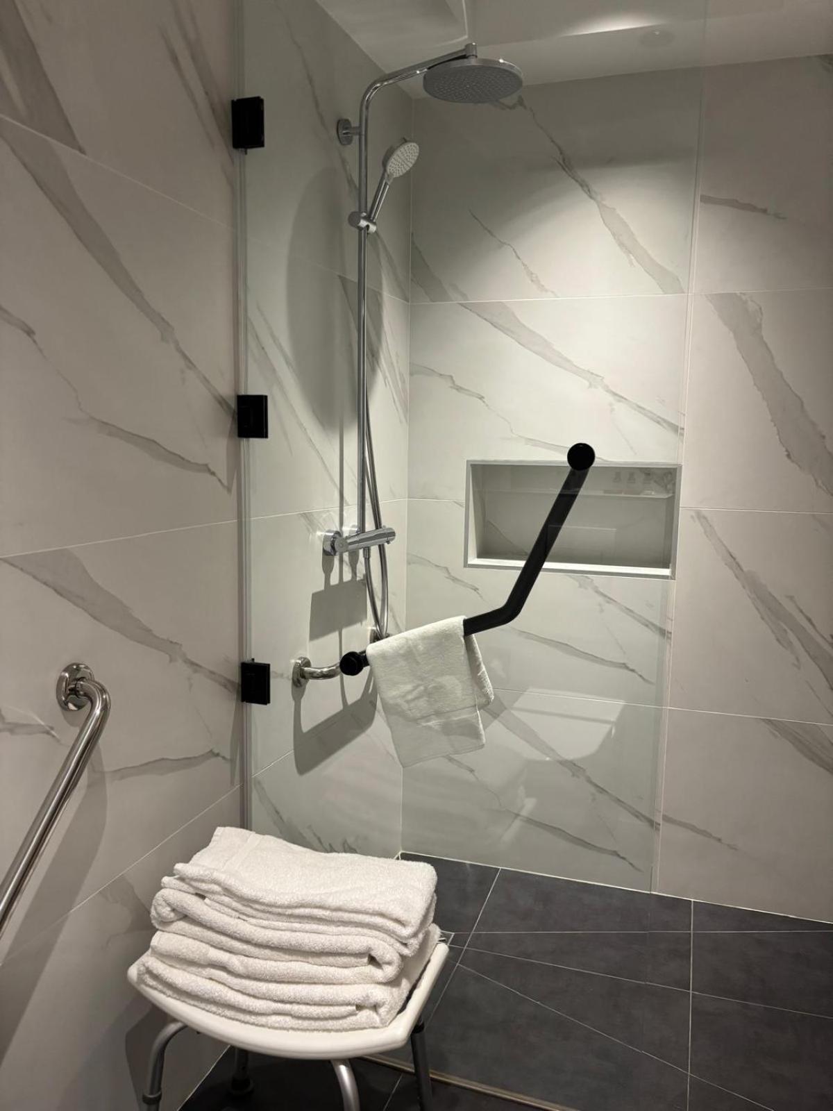 Single Room - Disability Access