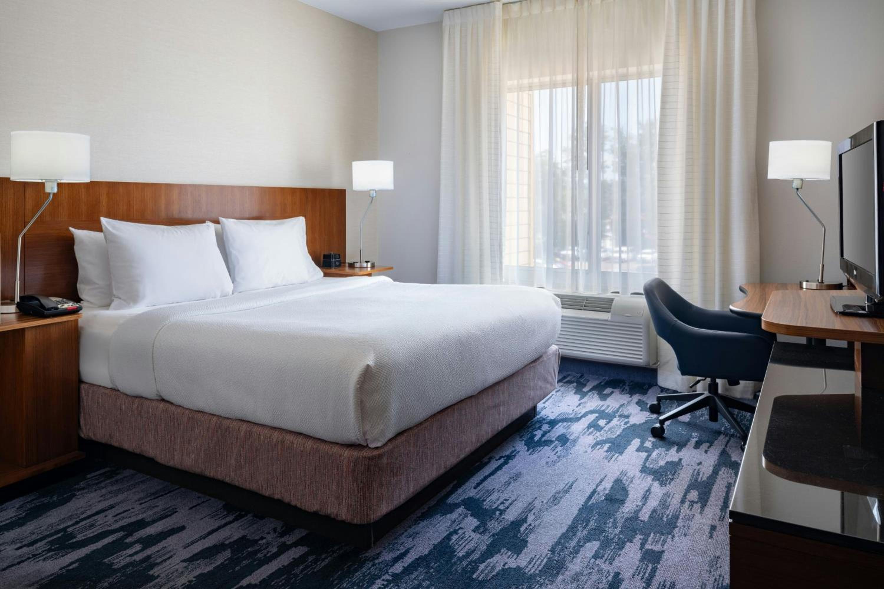 King Room - Hearing Accessible