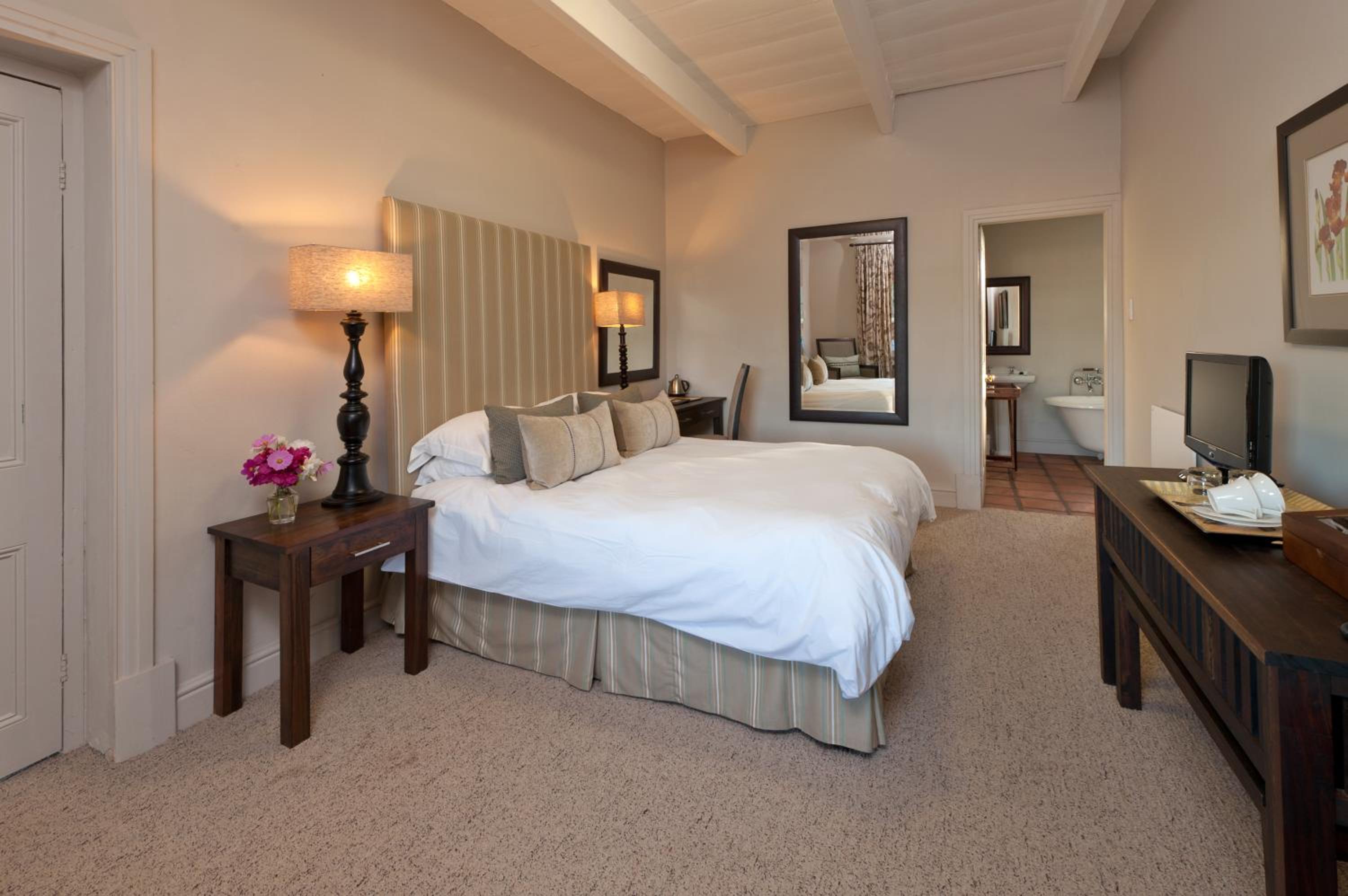 Luxury Double or Twin Room - Photo 4