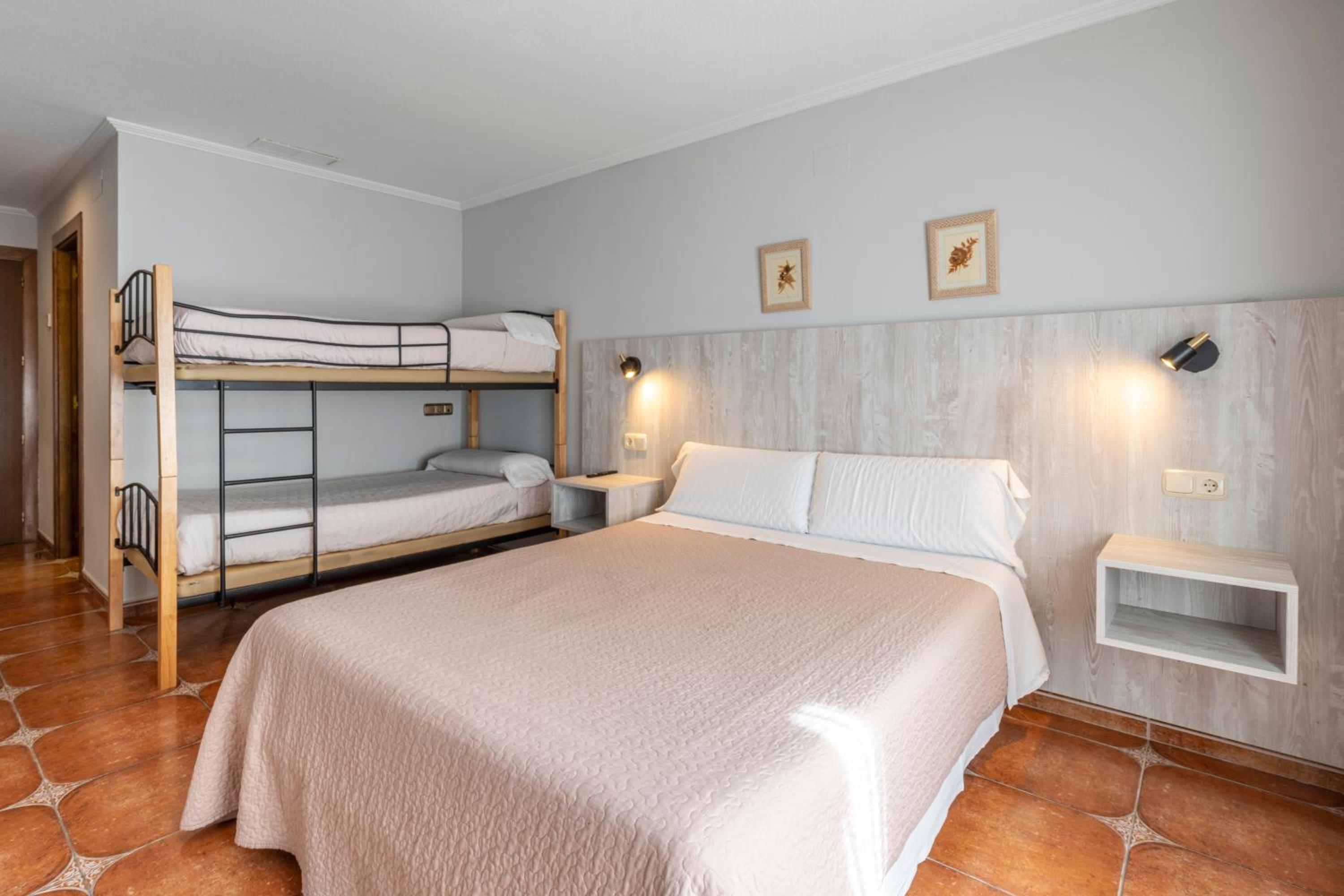 Standard Quadruple Room