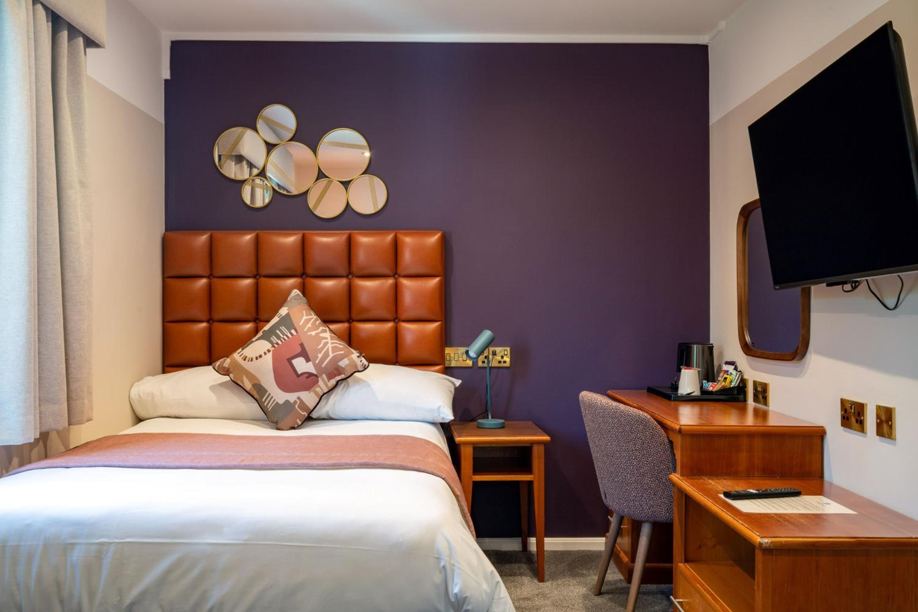 Small Double Room photo 2