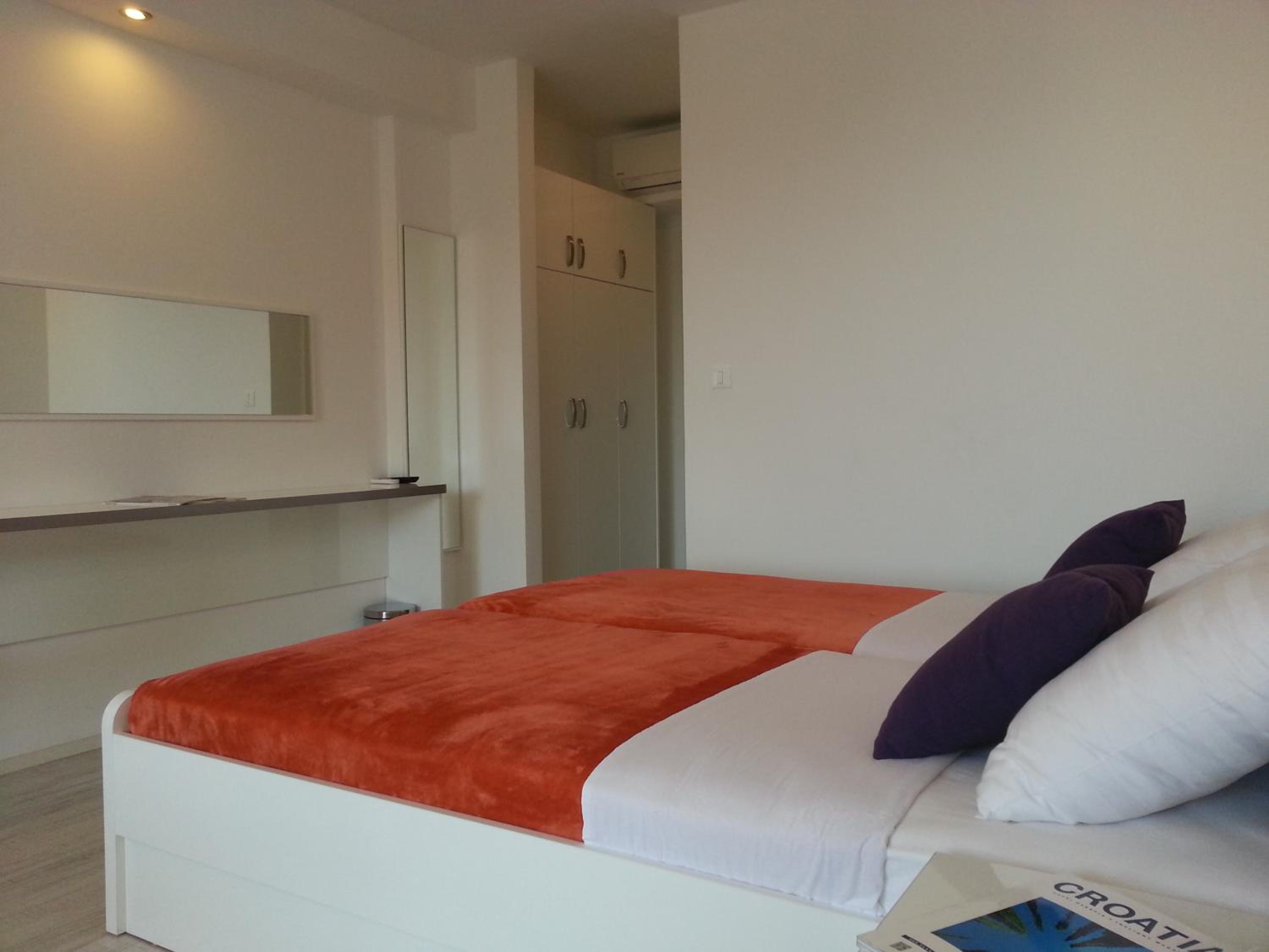Superior Double Room with Balcony and Sea View