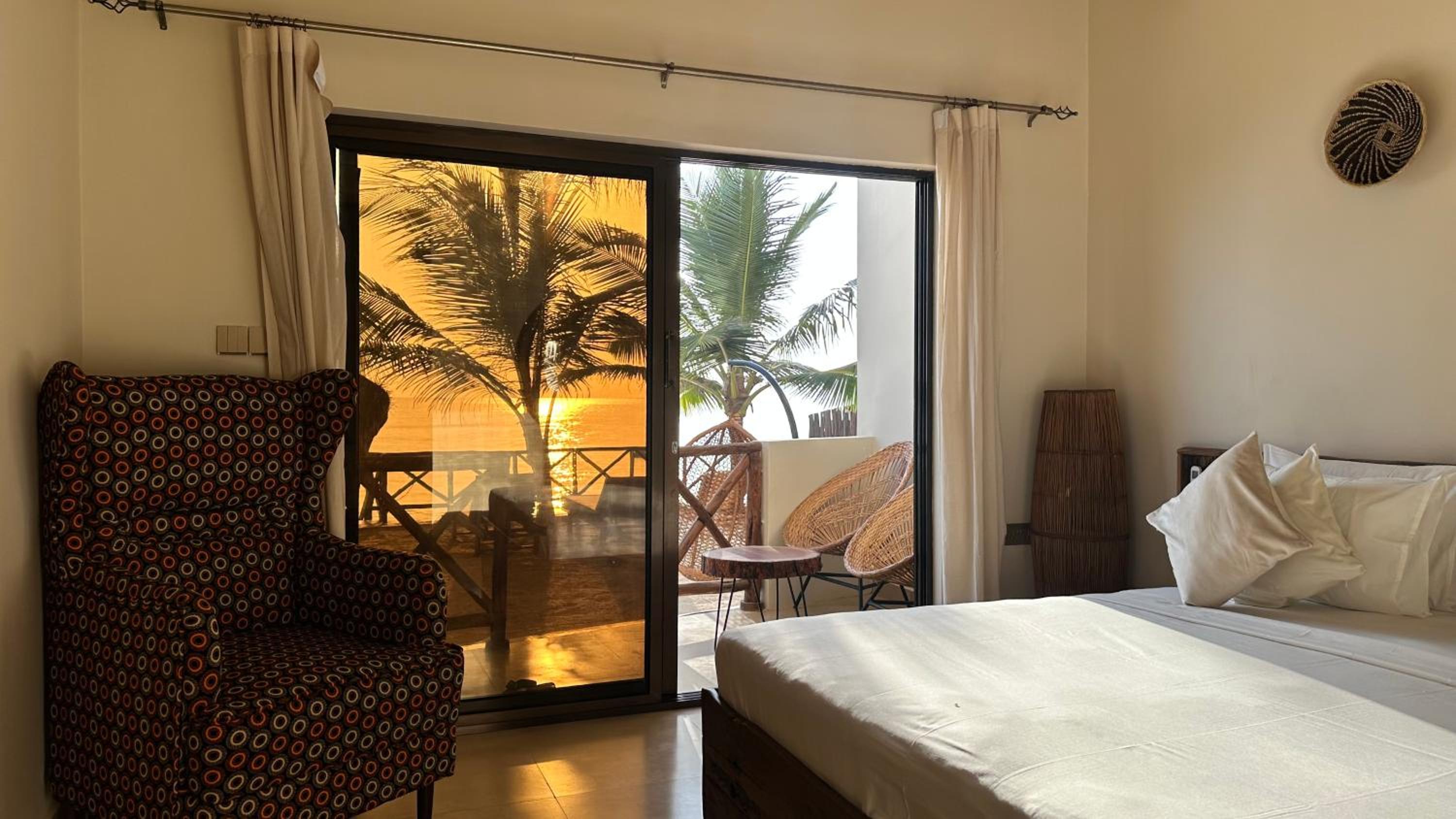 Deluxe Double or Twin Room with Ocean View