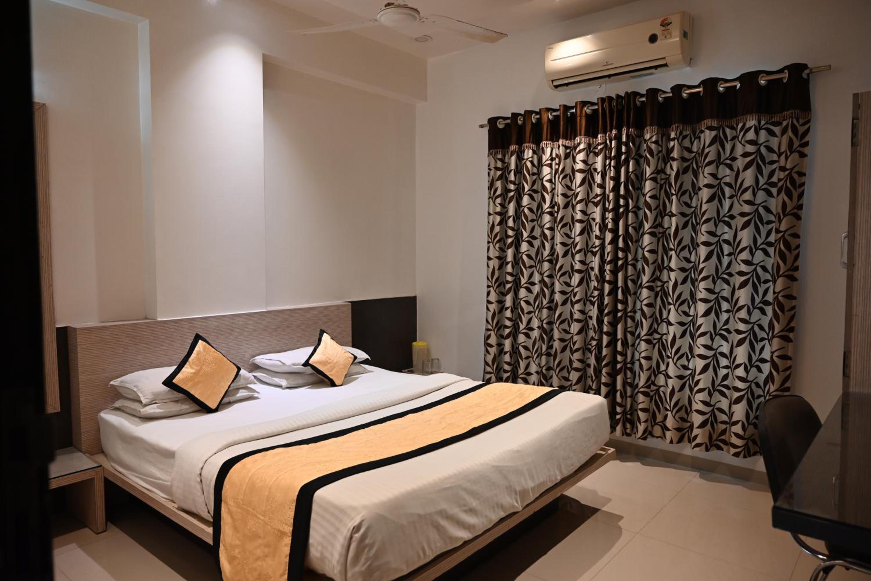 Comfort Room with Fan