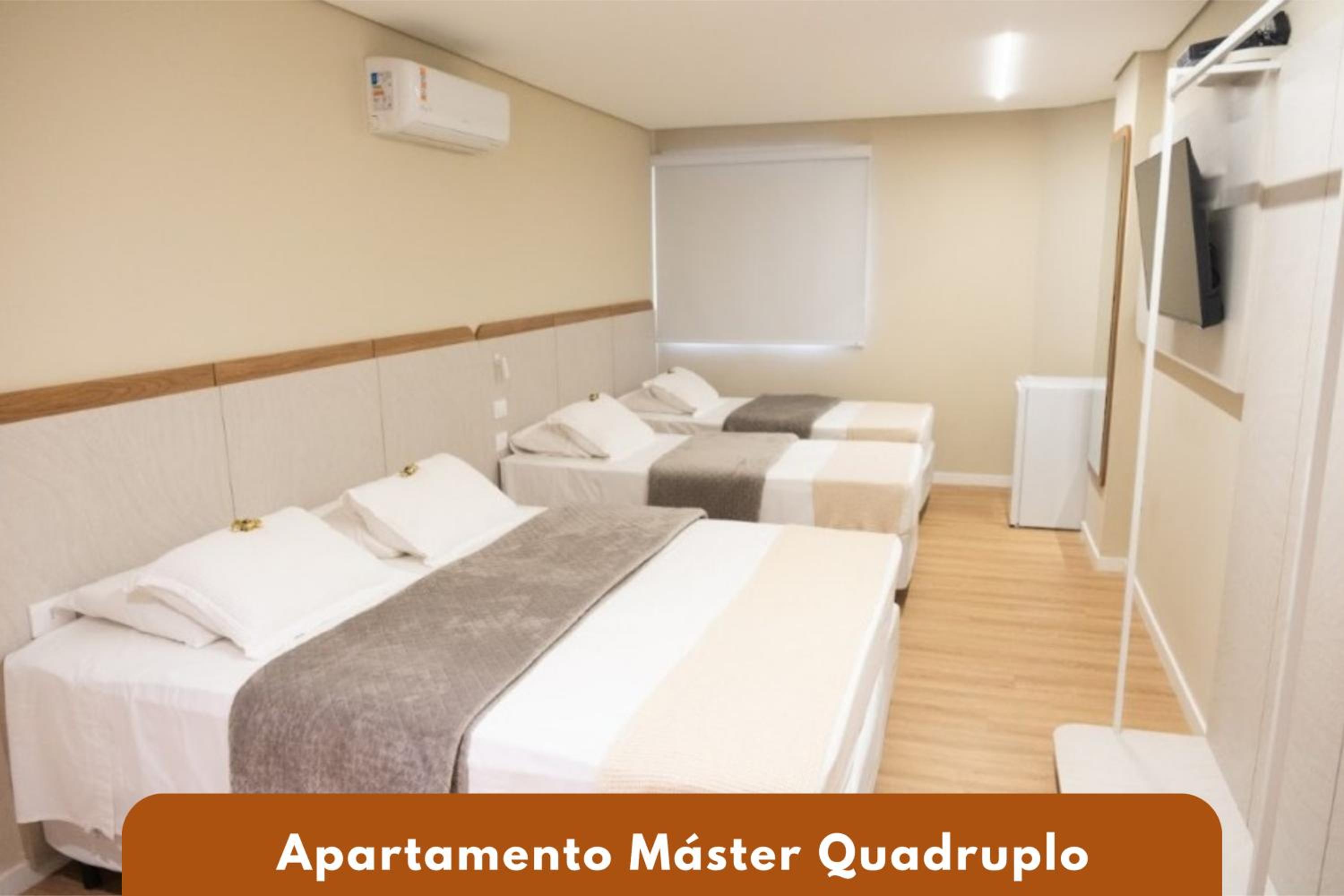 Deluxe Quadruple Room