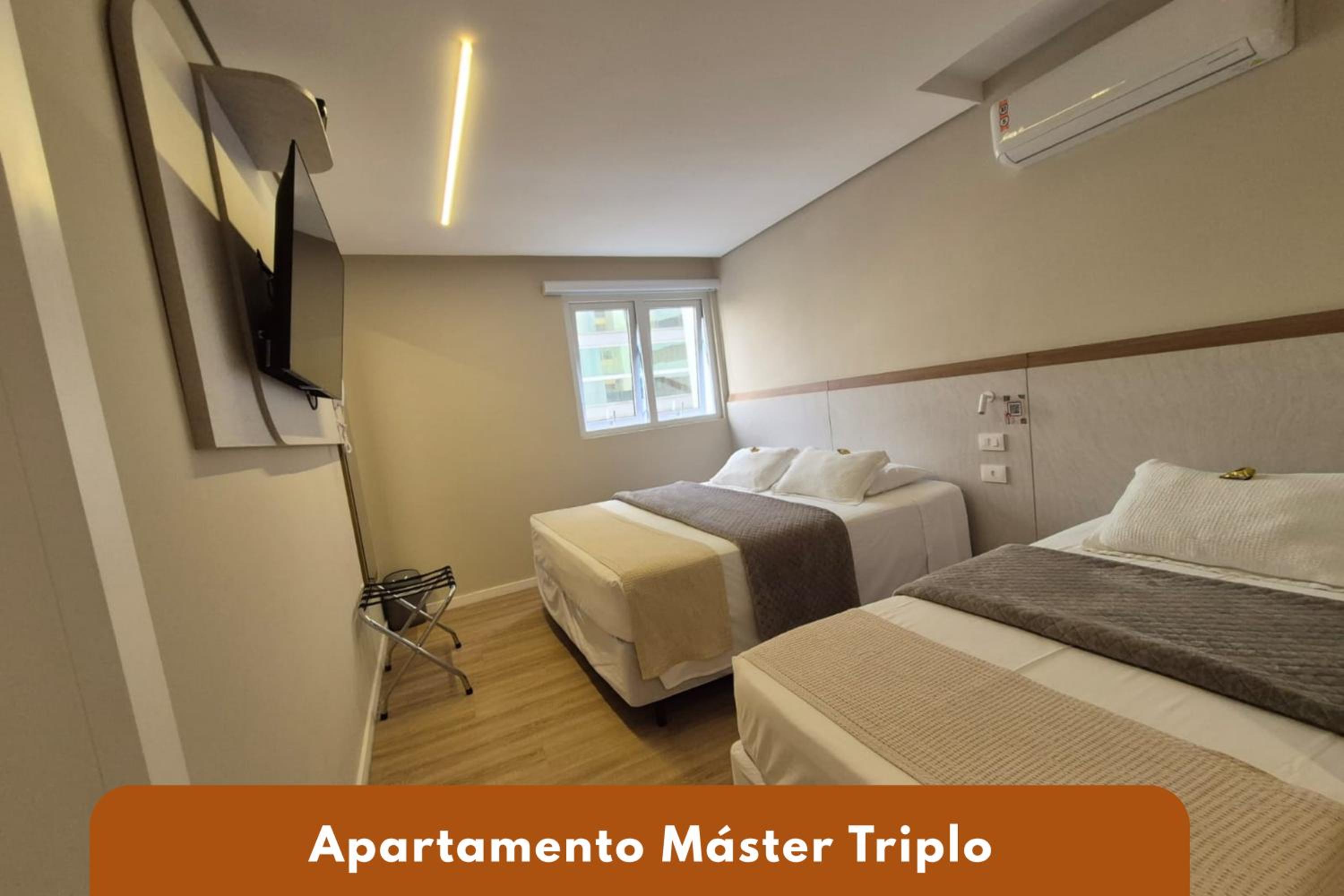 Deluxe Triple Room photo 2