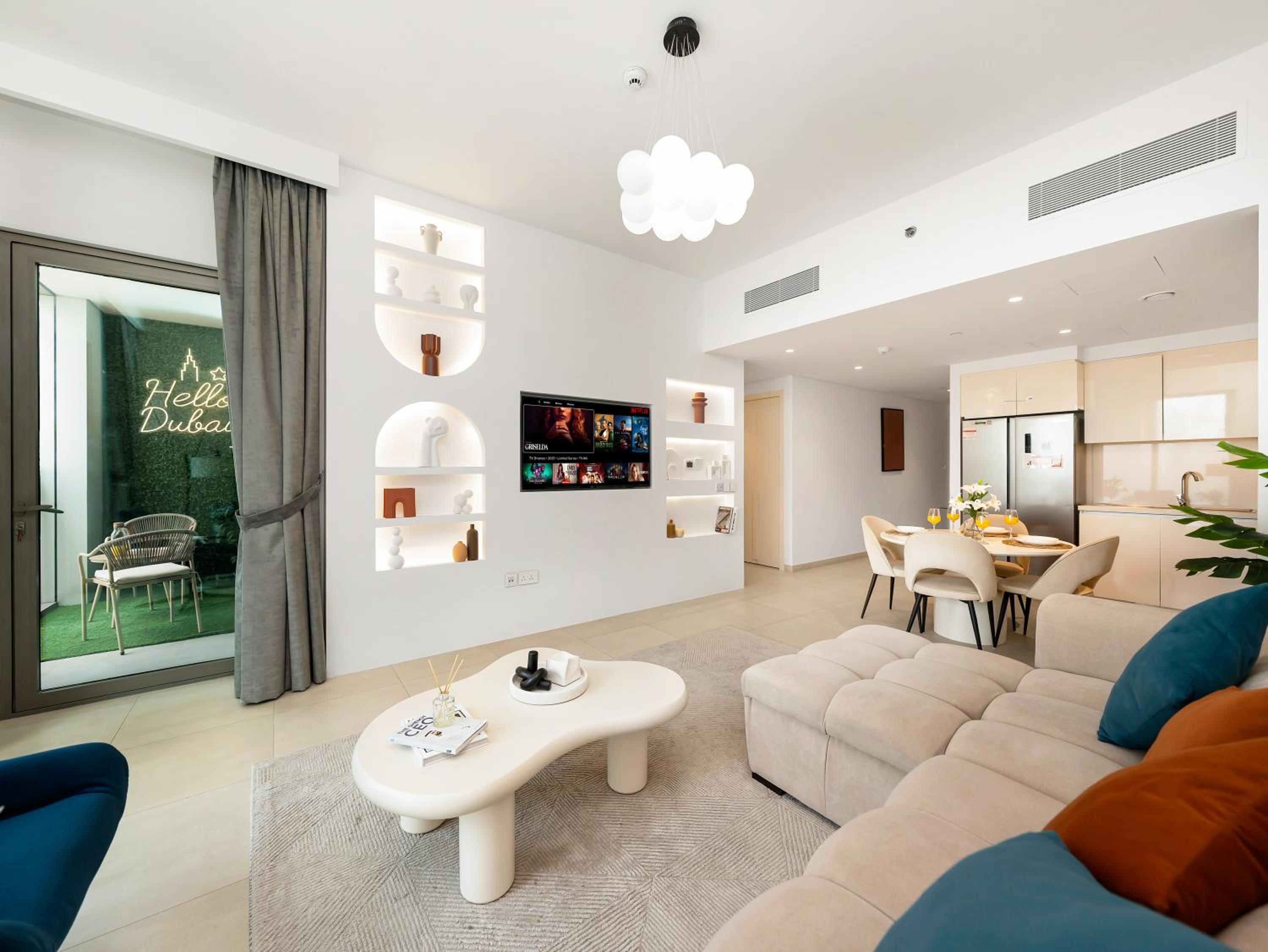 Apartment with View and Balcony photo 3