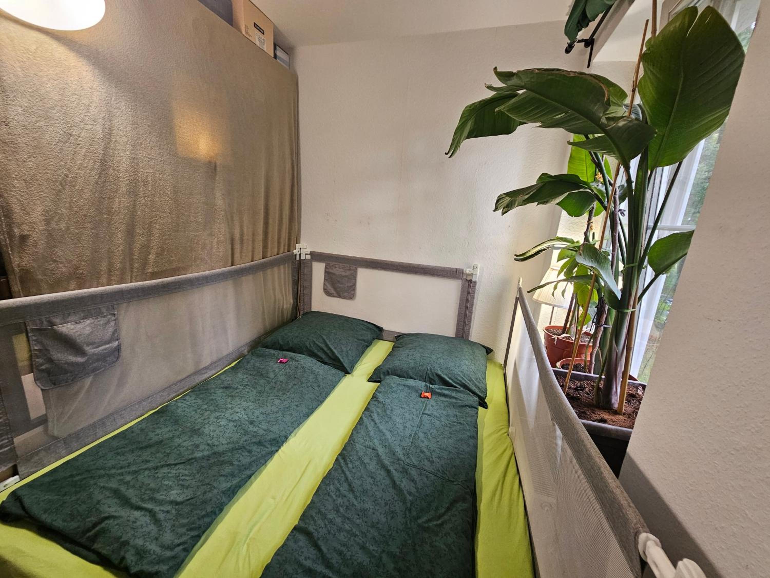 Double or Twin Room with Shared Bathroom photo 2