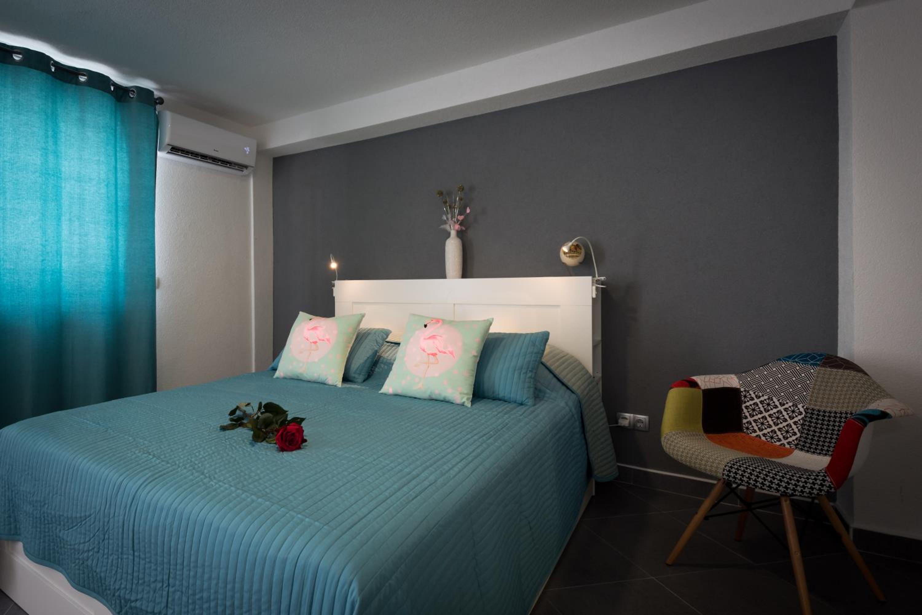 Studio Apartment with Sea View - Photo 5