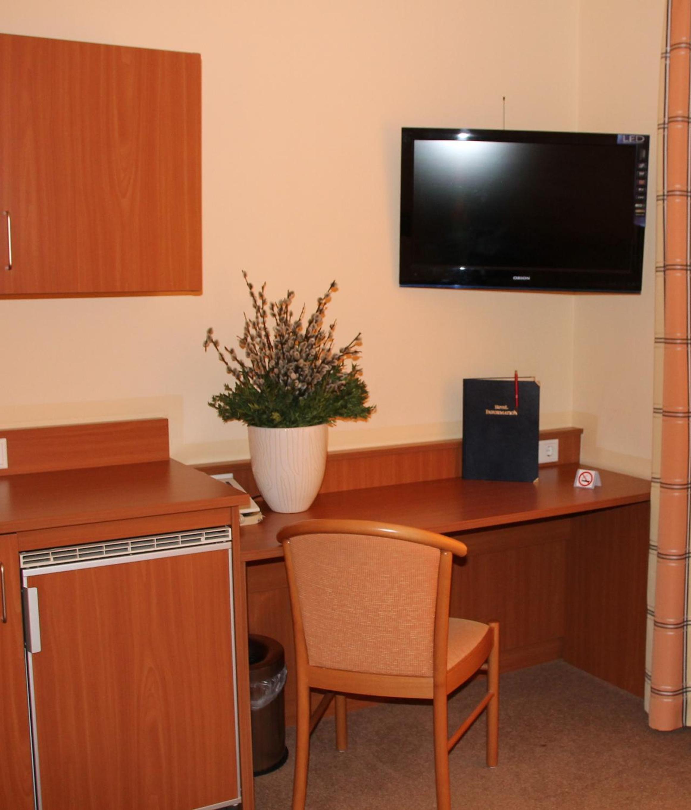 Double Room - Photo 6