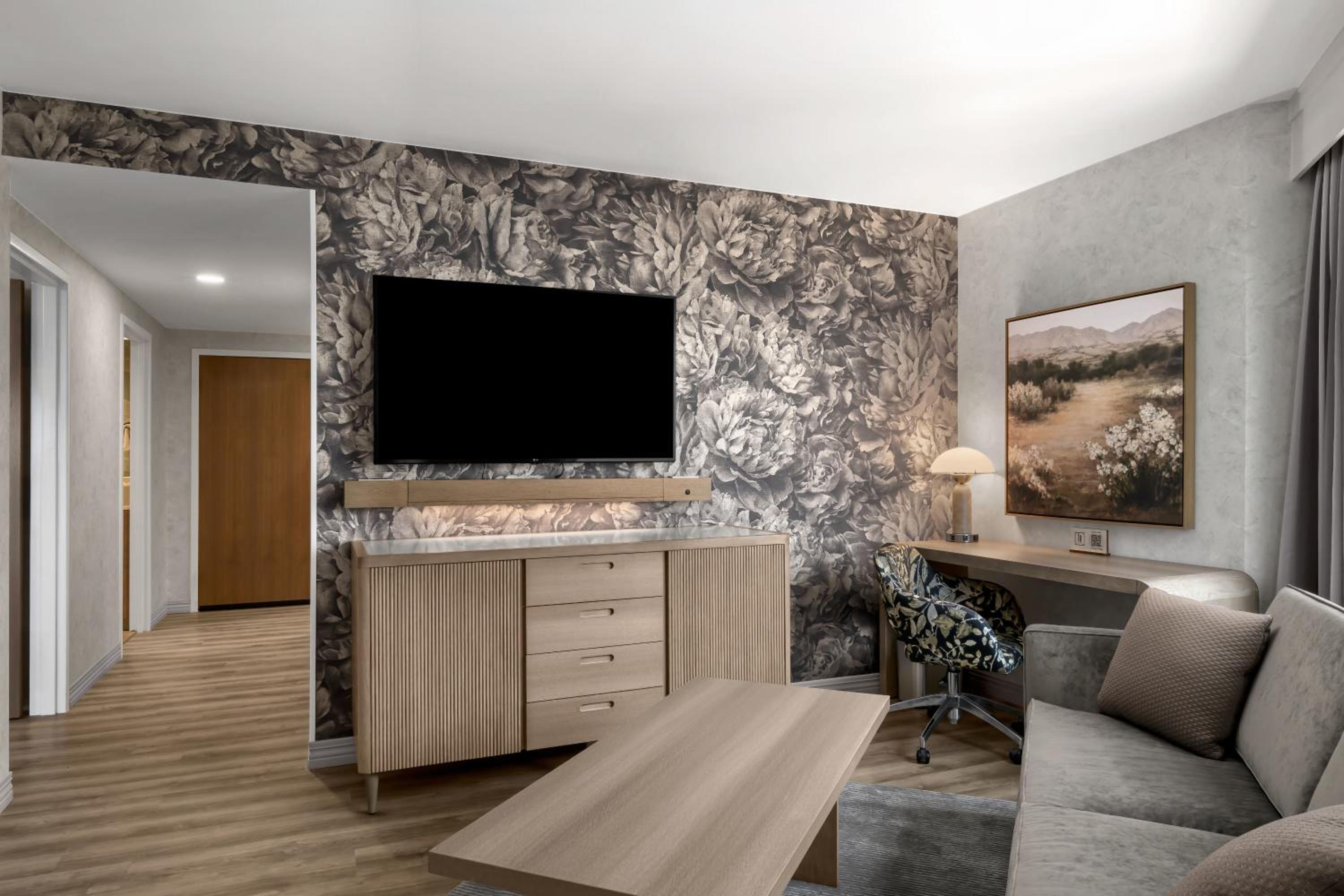 Queen Suite