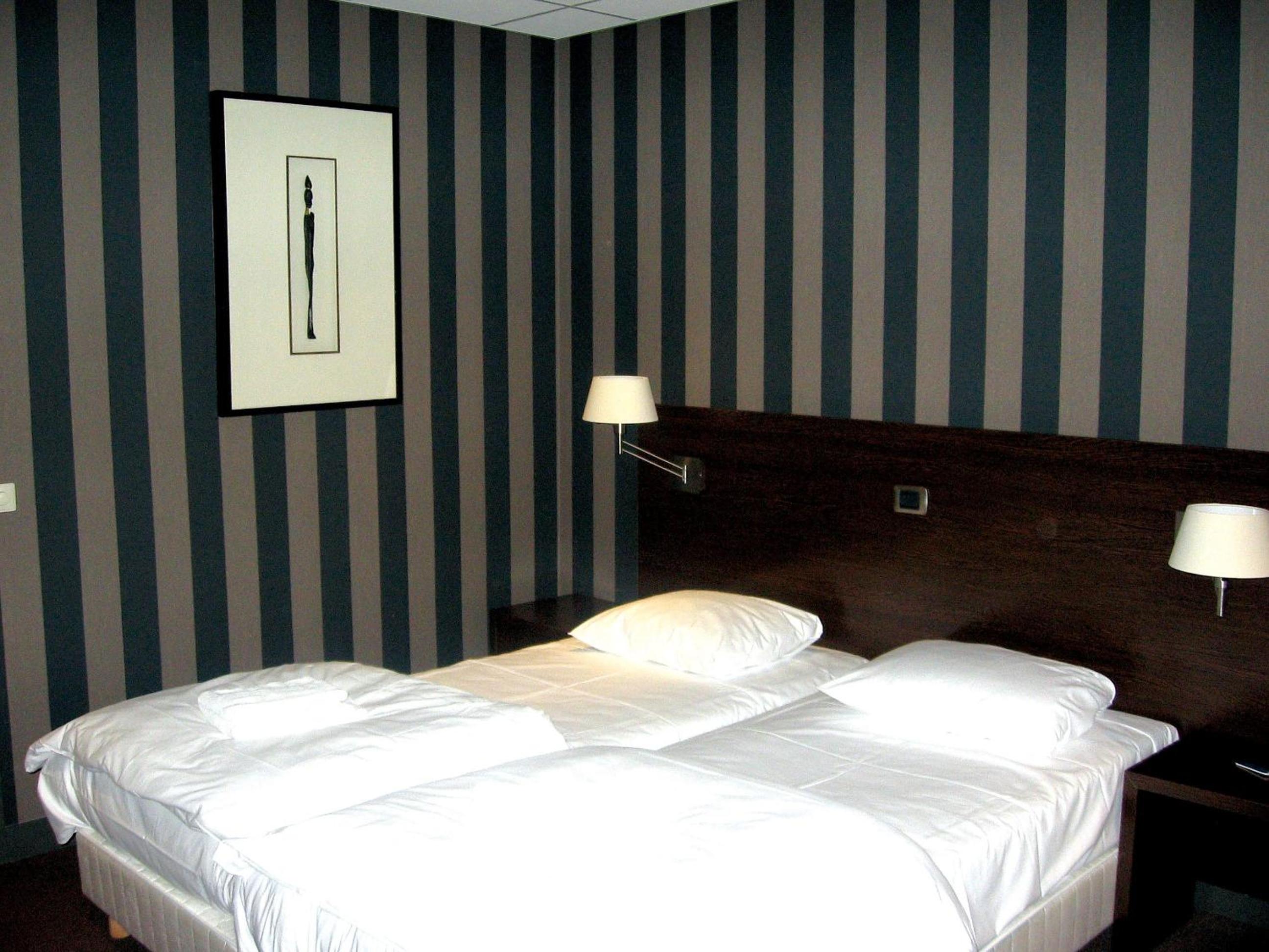 Standard Double Room - Photo 3