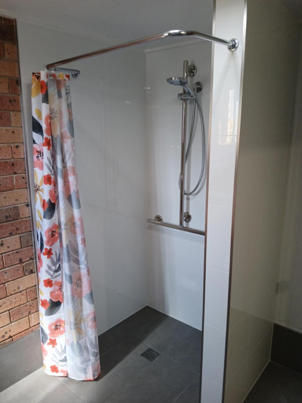 Queen Room - Disability Access